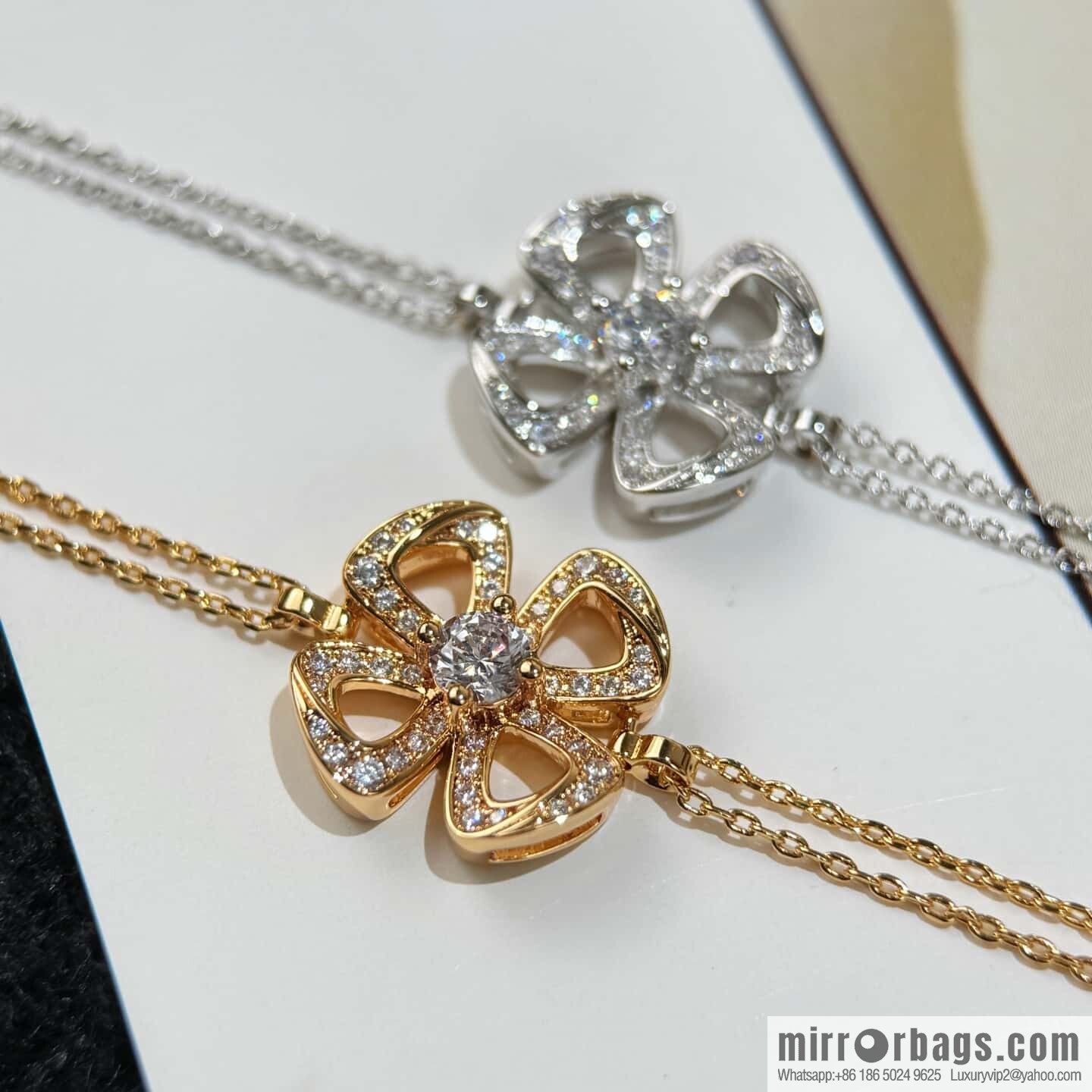 BVLGARI FIOREVER series four-leaf clover bracelet