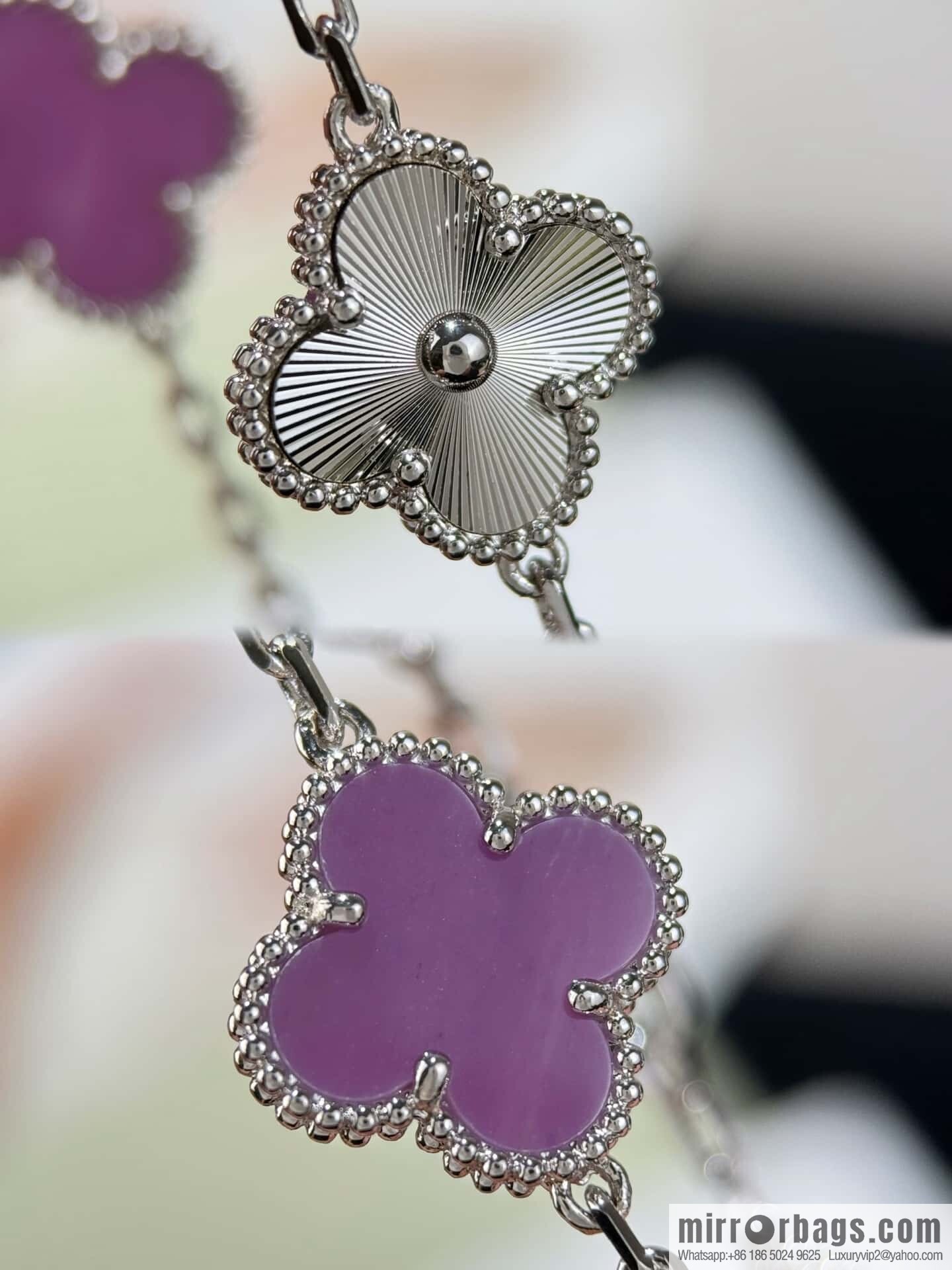 ❗️New ❗️ ☀️ Van Cleef & Arpels Violet Laser Four Leaf Clover Five Flower Bracelet