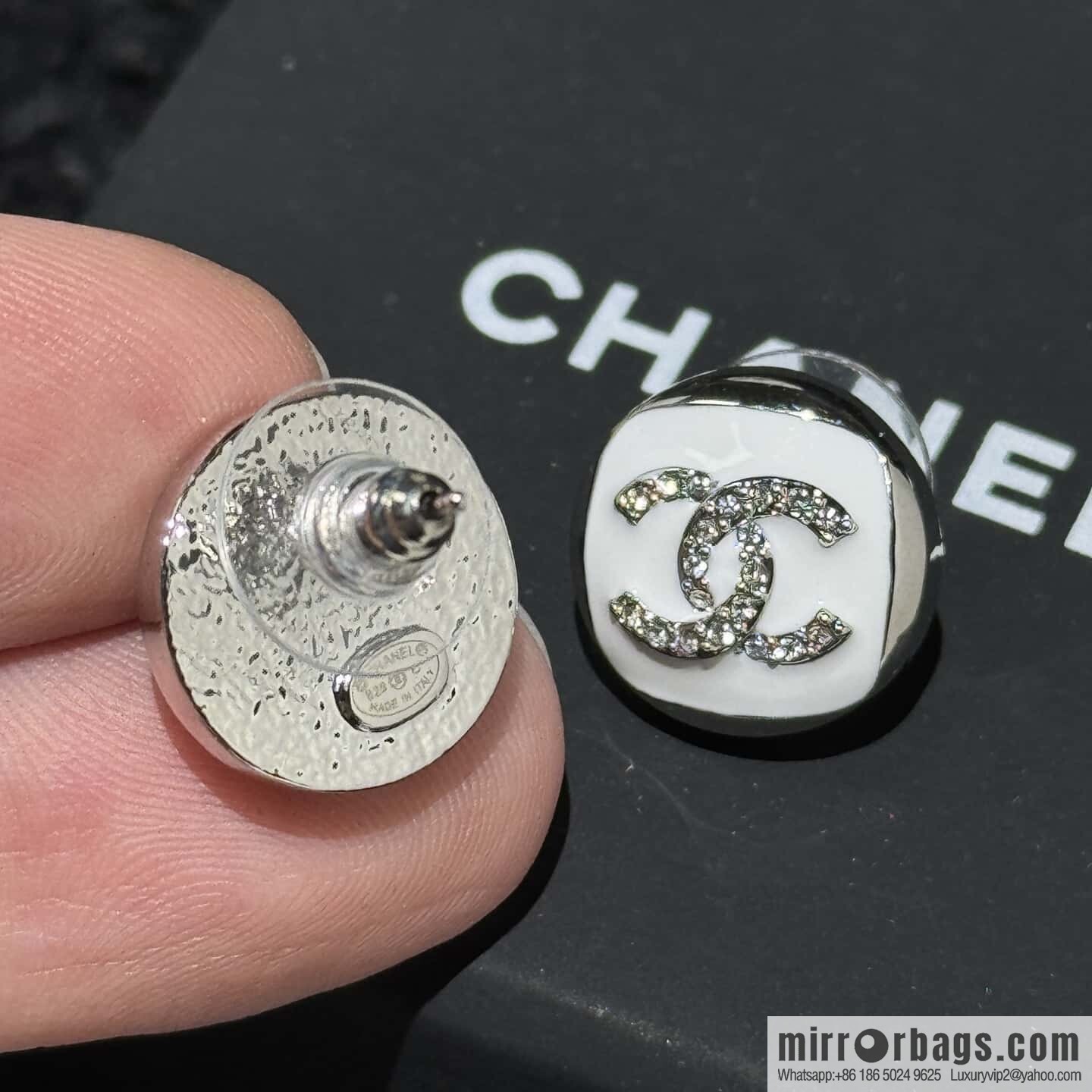 ❗️New ❗️ ☀️ new ☑️ chanel c1 double c stud earrings ☀️