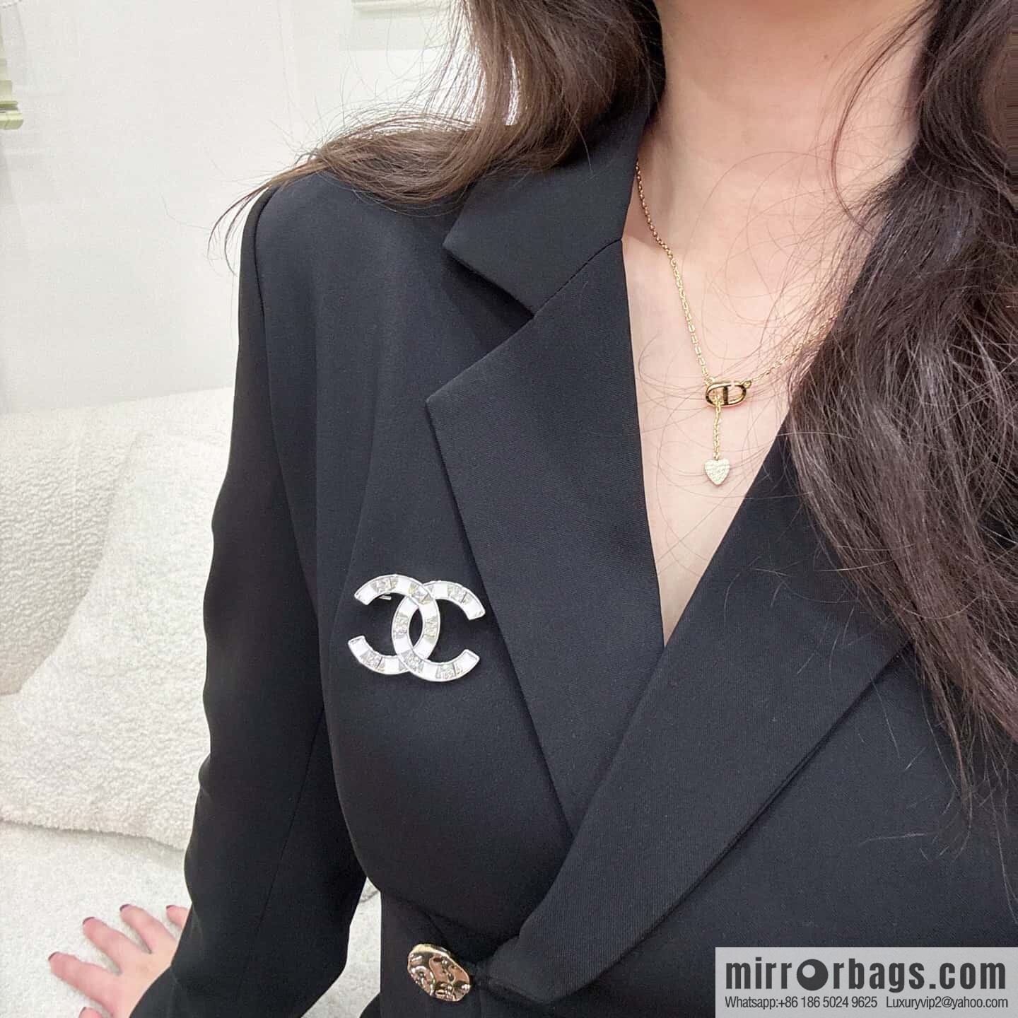 ☀️New ☑️ Chanel Double C Square Diamond Brooch