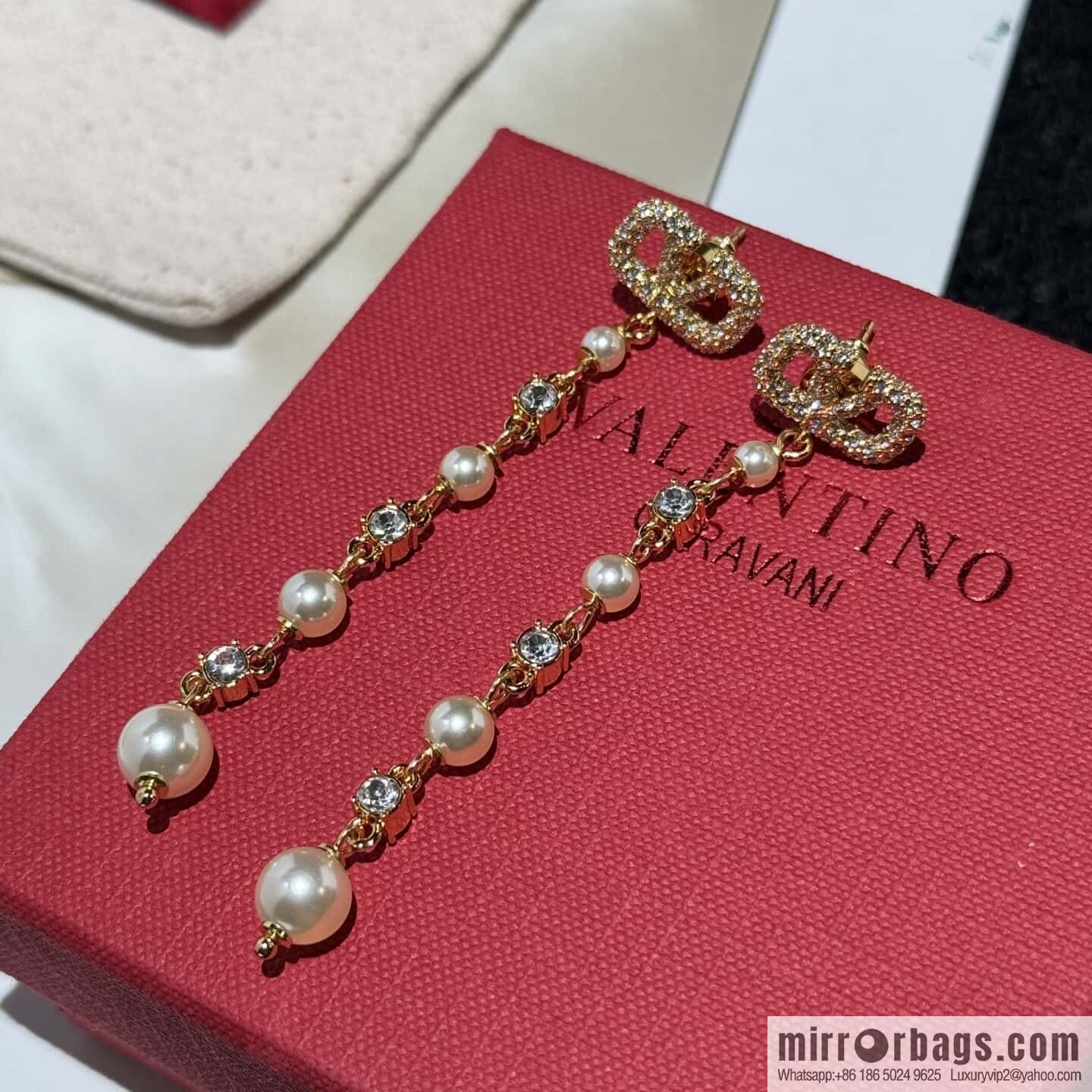 New ☑️ Valentino long fringed pearl stud earrings