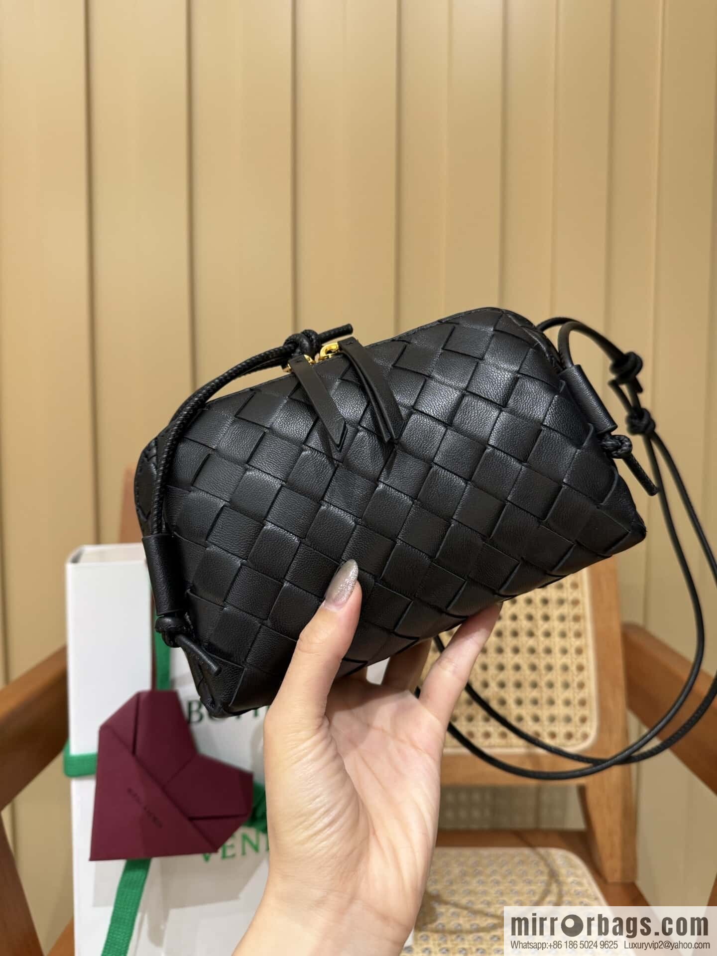 BV Shell Bag Concert 794258 Black