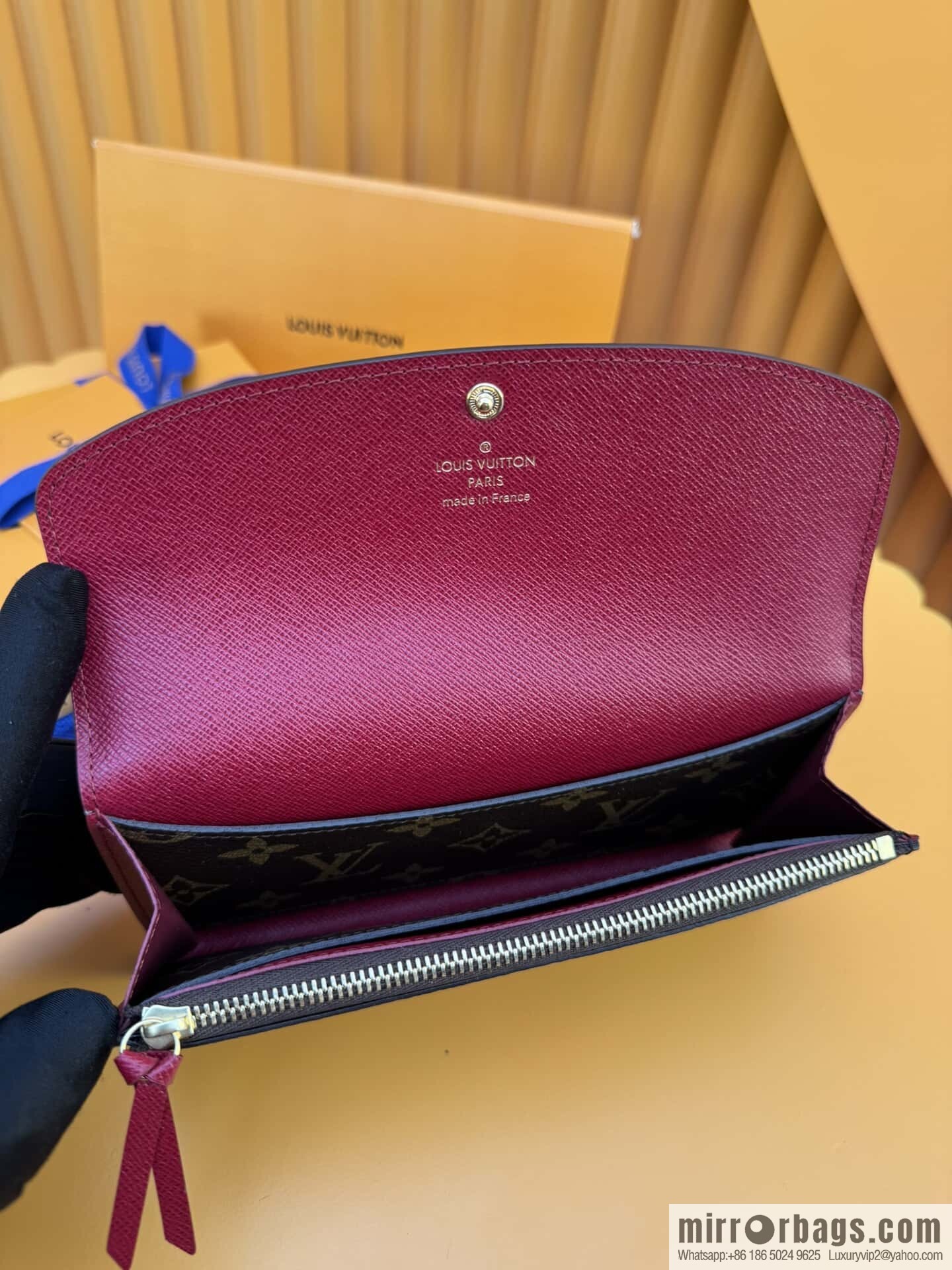 LV M60697 Purple Bean [Official Full Chip Version]