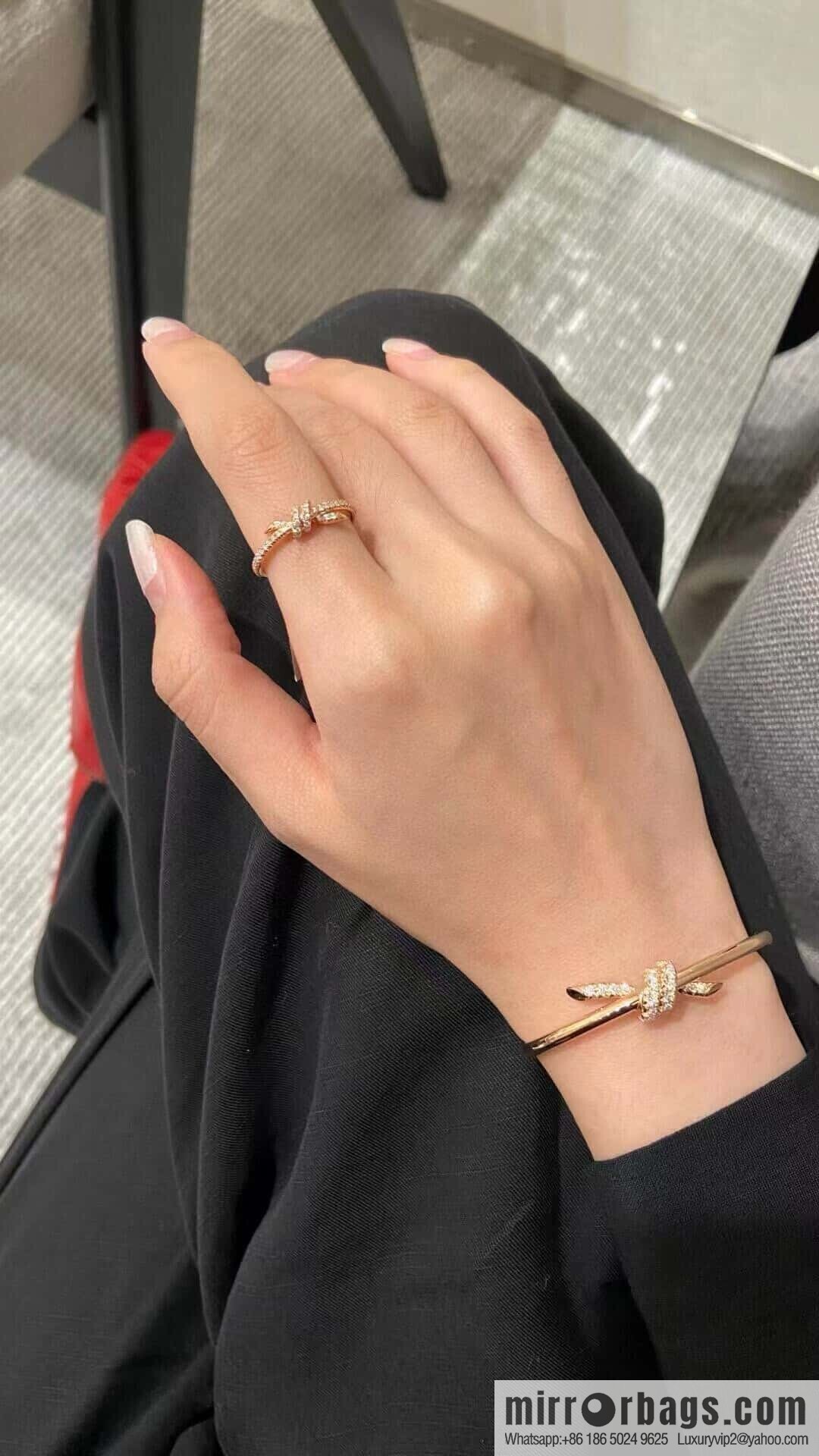 ❗️New ❗️ TIFFANY & Co. Tiffany Knot Bow Half Full Diamond Ring