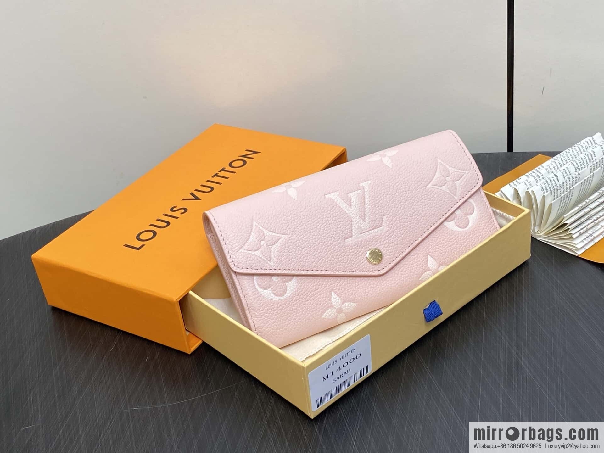[Original order boutique] M14000 pink silk screen print, full leather flip wallet, this Sarah wallet.
