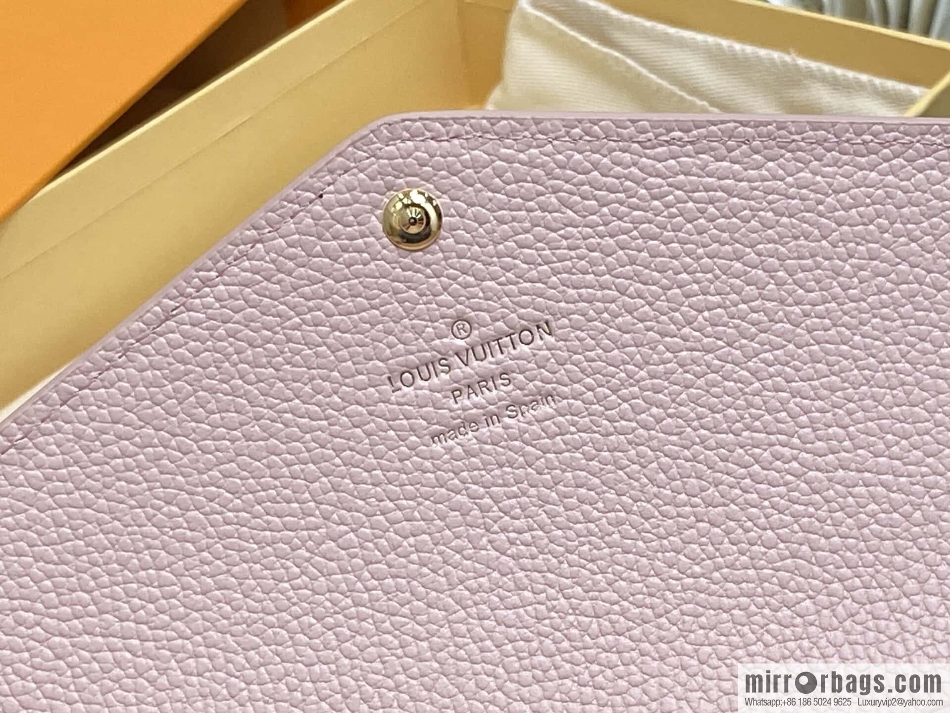 [Original order boutique] M14000 pink silk screen print, full leather flip wallet, this Sarah wallet.