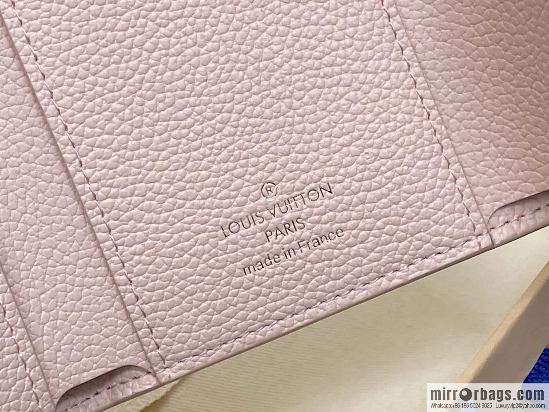 [Original order boutique] M14220 pink silk screen, full leather three-fold wallet VICTORINE wallet