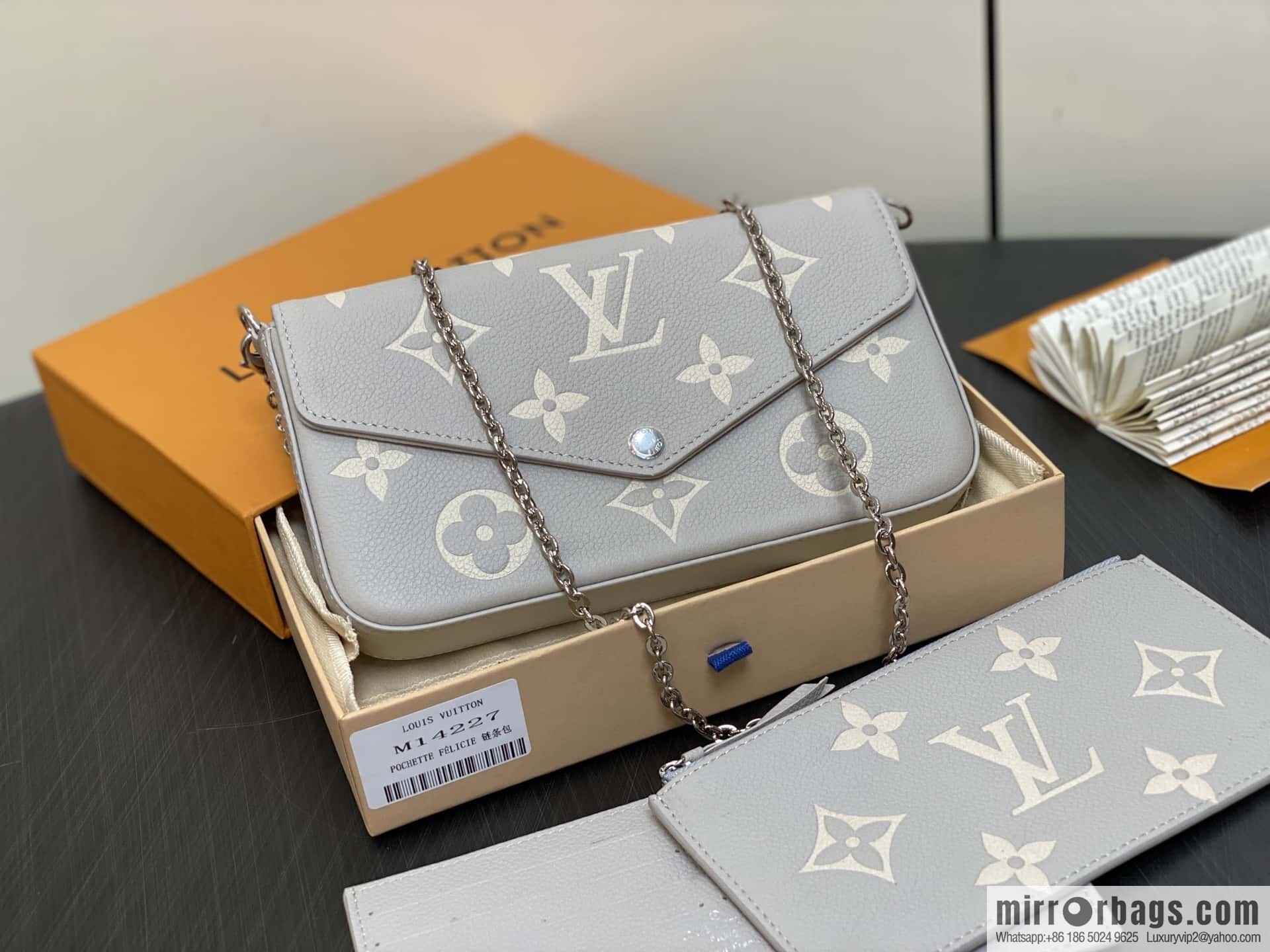 [Original order boutique] M14227 taro purple silk screen print, full leather embossed three-piece Félicie Pochette chain bag