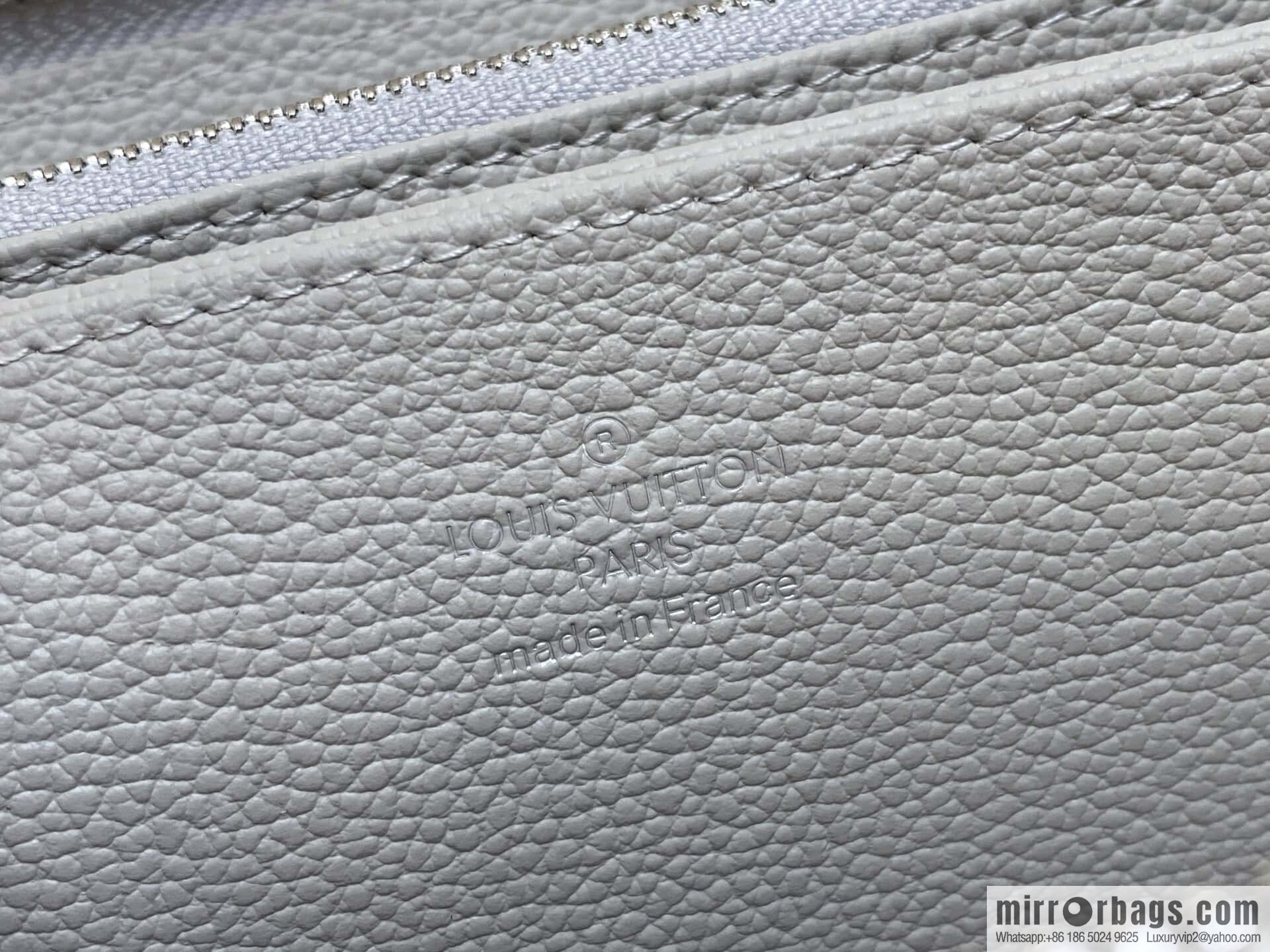 [Original order boutique] M14228 taro purple, full leather single zipper wallet zippy zipper wallet