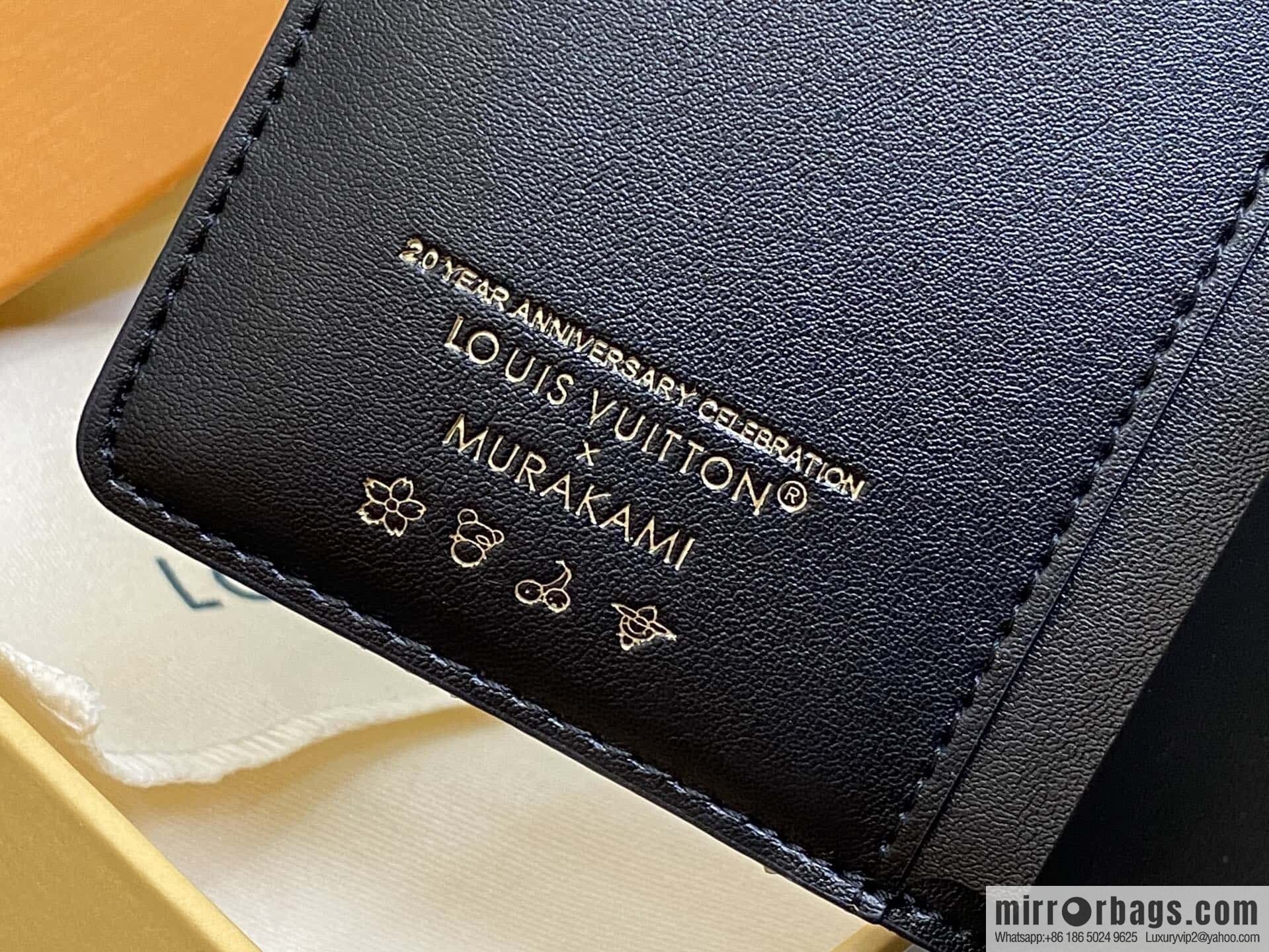 [Boutique‑grade] M12378 black silk screen print, full leather single zipper short wallet Zippy zipper wallet