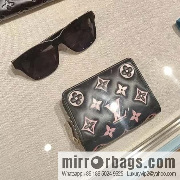 [Boutique‑grade] M12378 black silk screen print, full leather single zipper short wallet Zippy zipper wallet