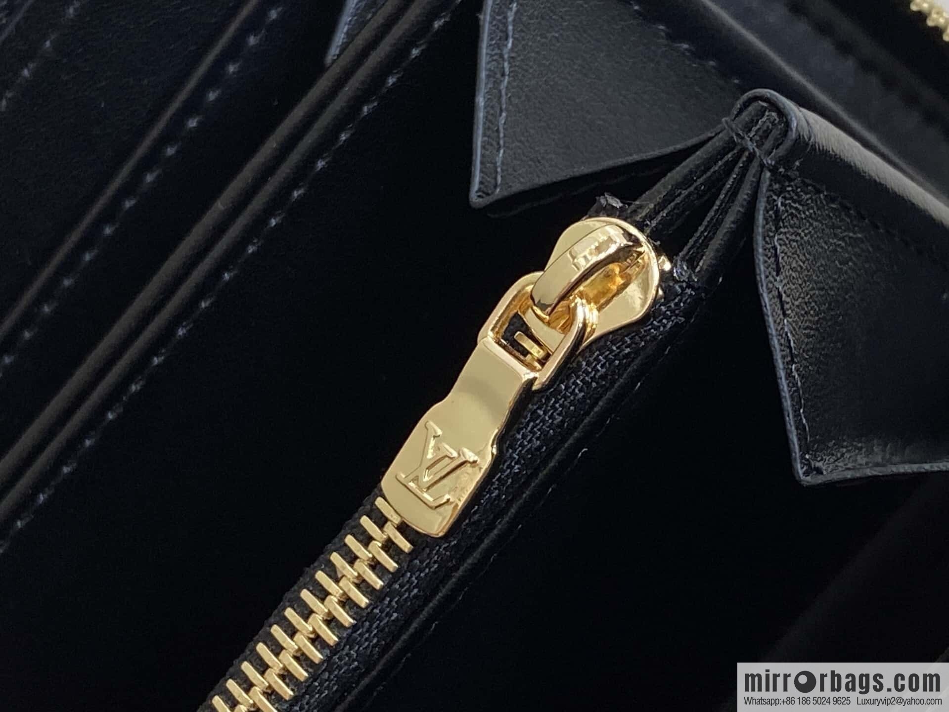 [Boutique‑grade] M14096 black silk screen printing, full leather silk screen printing single zipper wallet Zippy zipper wallet