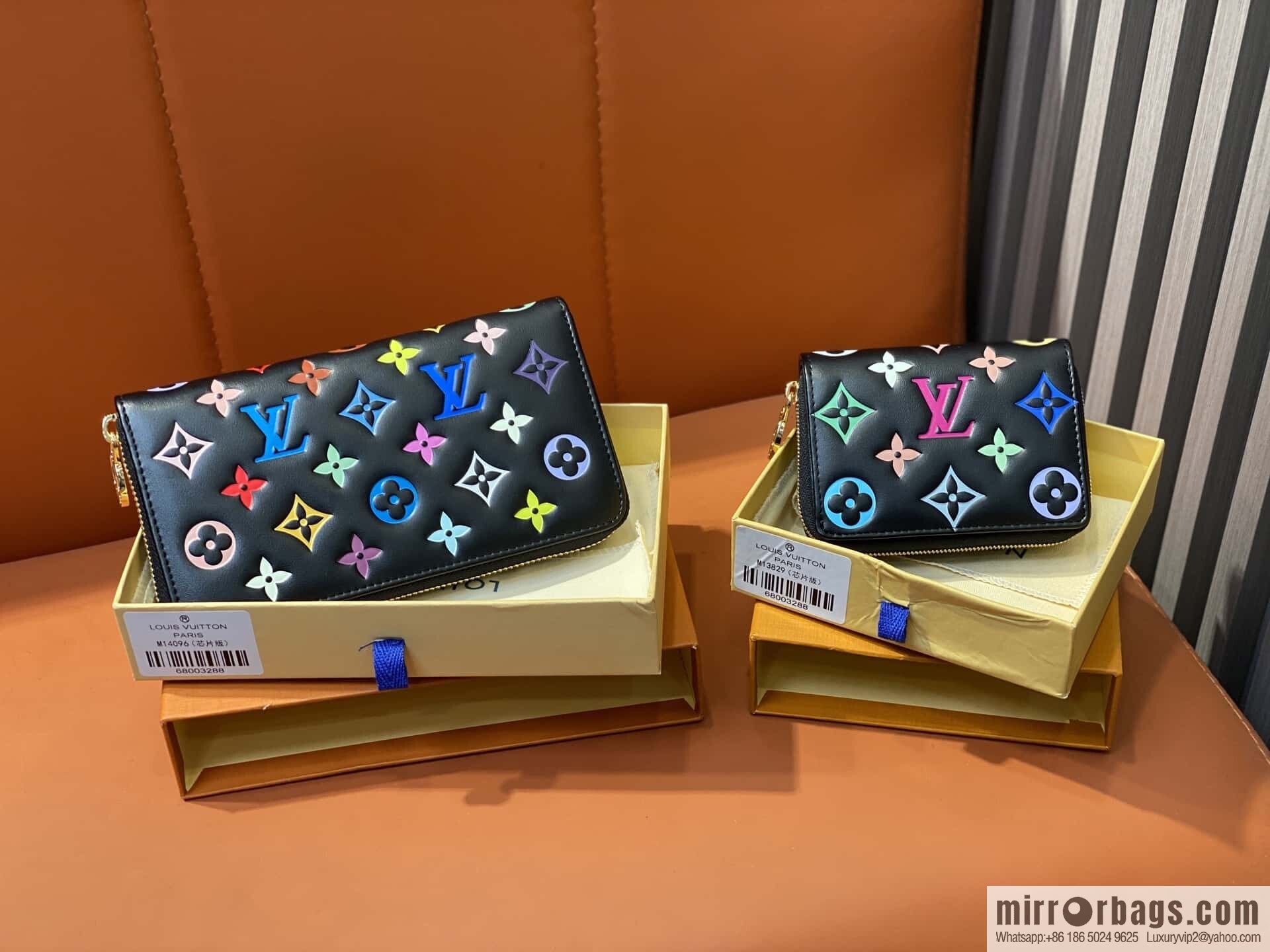 [Boutique‑grade] M13829 black silk screen, full leather single zipper short wallet