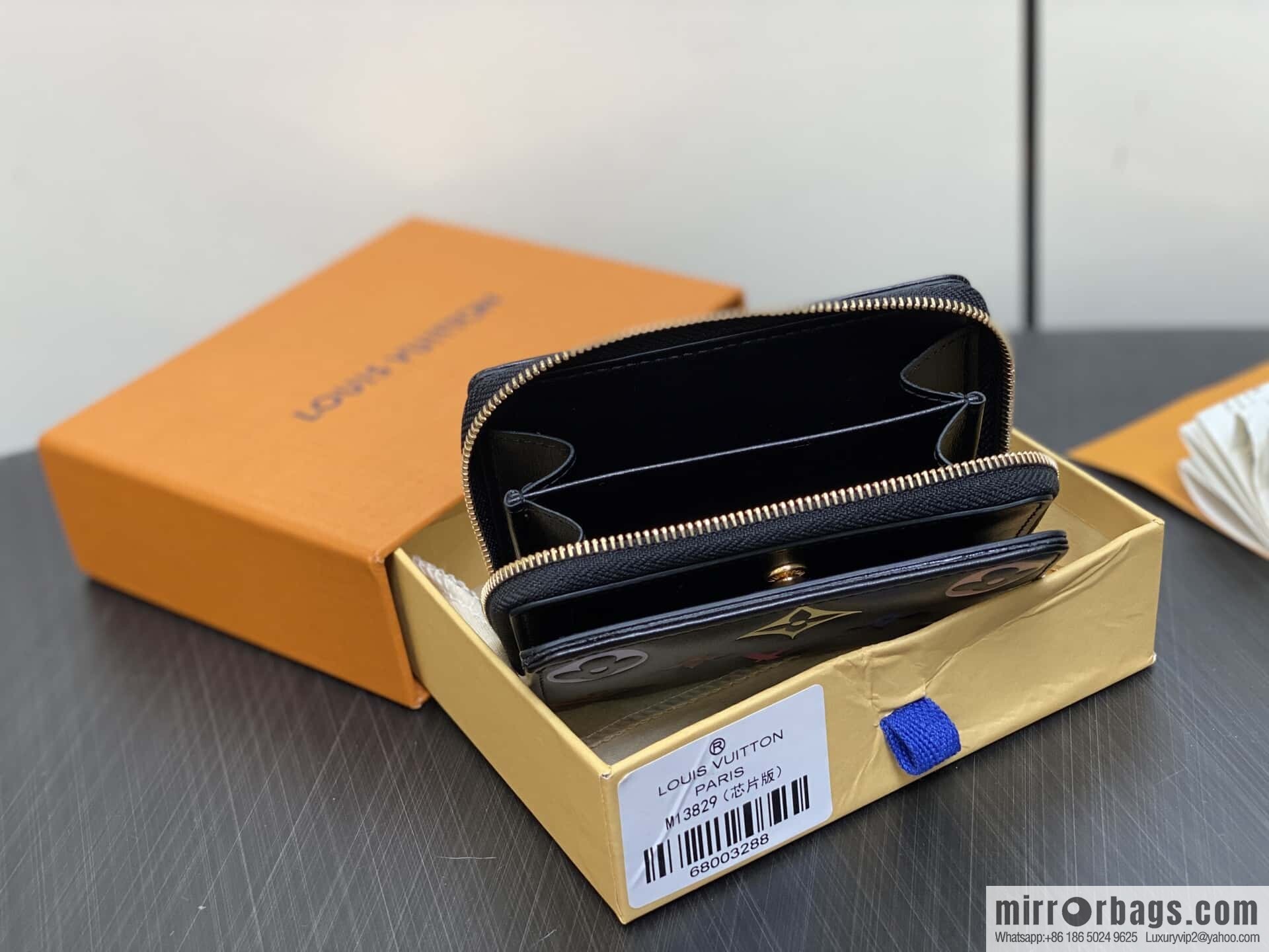 [Boutique‑grade] M13829 black silk screen, full leather single zipper short wallet