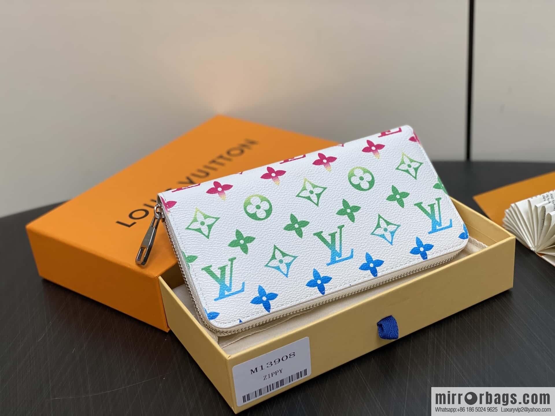 [Original single boutique] M13908 white color gradual change single zipper wallet Zippy zipper wallet