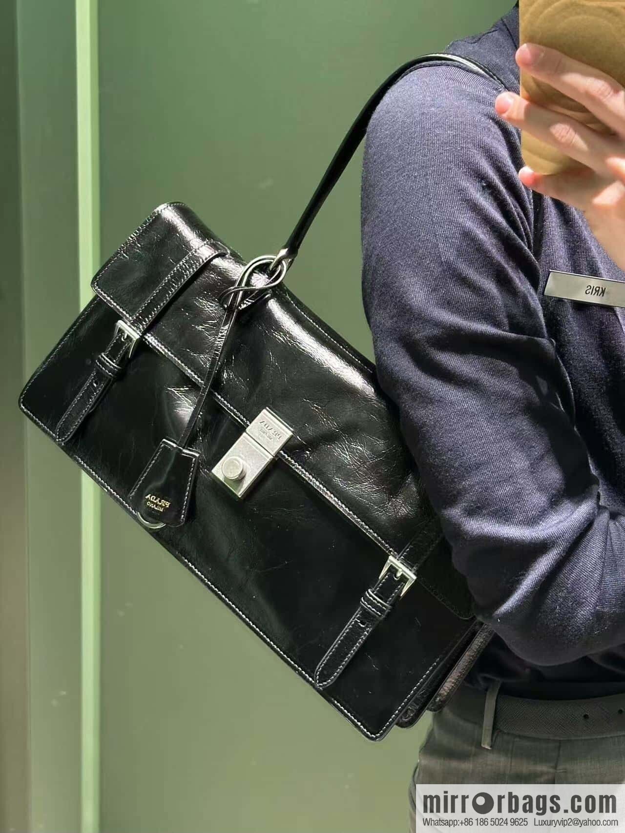 PRADA 🎉 new pen holder bag 🎉 1BN024 large🎉🎉