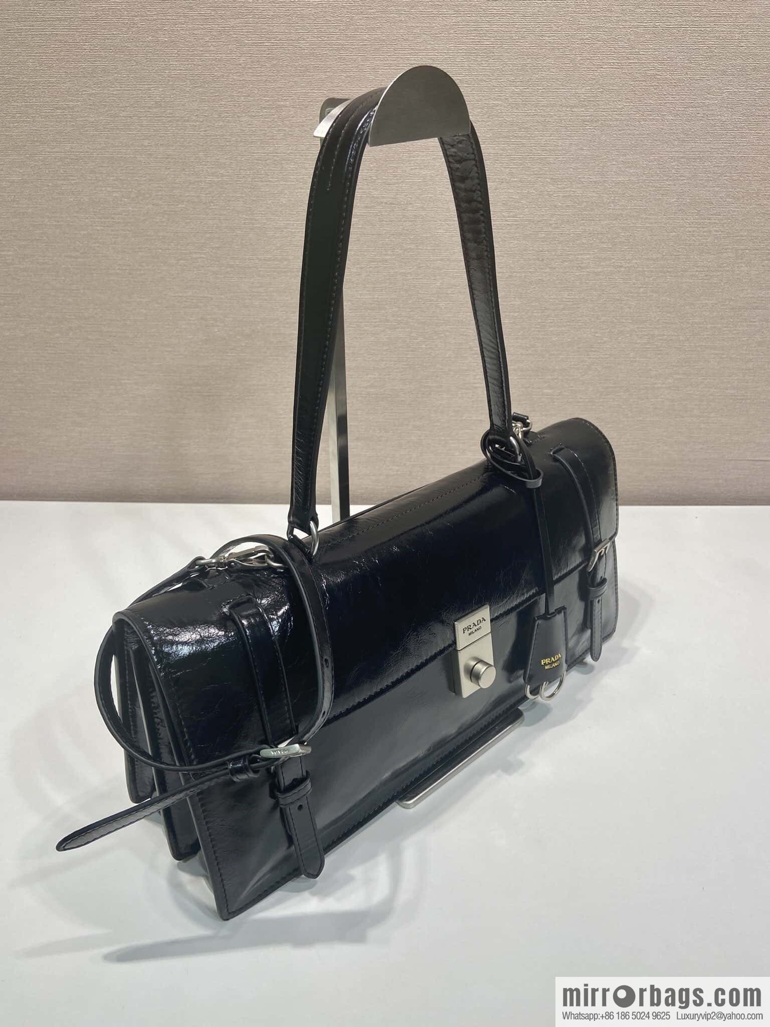 PRADA 🎉 new pen holder bag 🎉 1BN024 large🎉🎉
