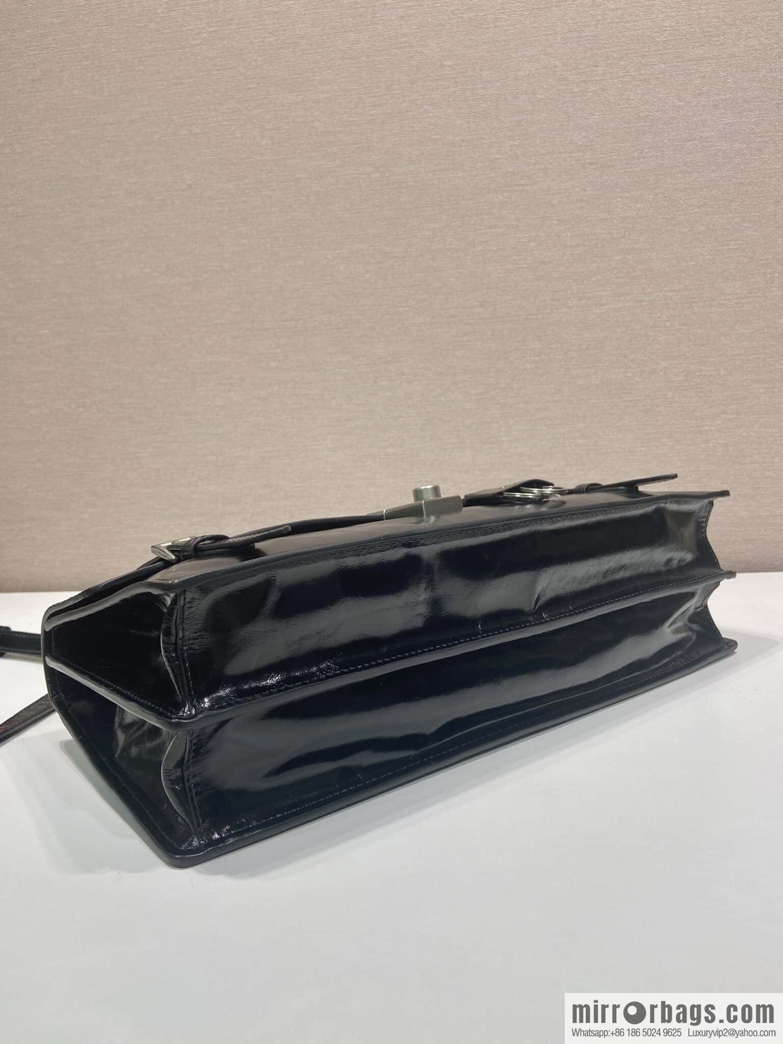 PRADA 🎉 new pen holder bag 🎉 1BN024 large🎉🎉
