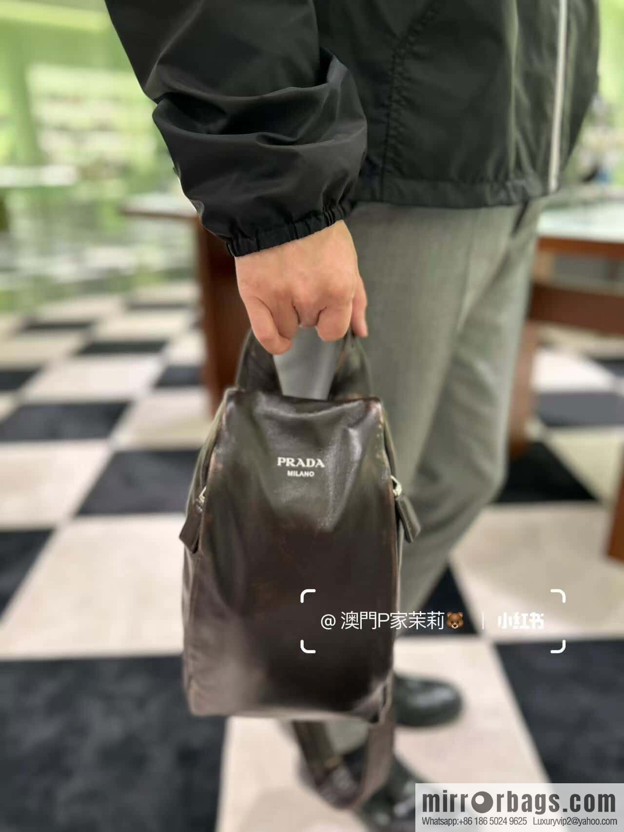 PRADA 🎉 new breast bag 🎉 2VZ114 imitation old leather🎉🎉