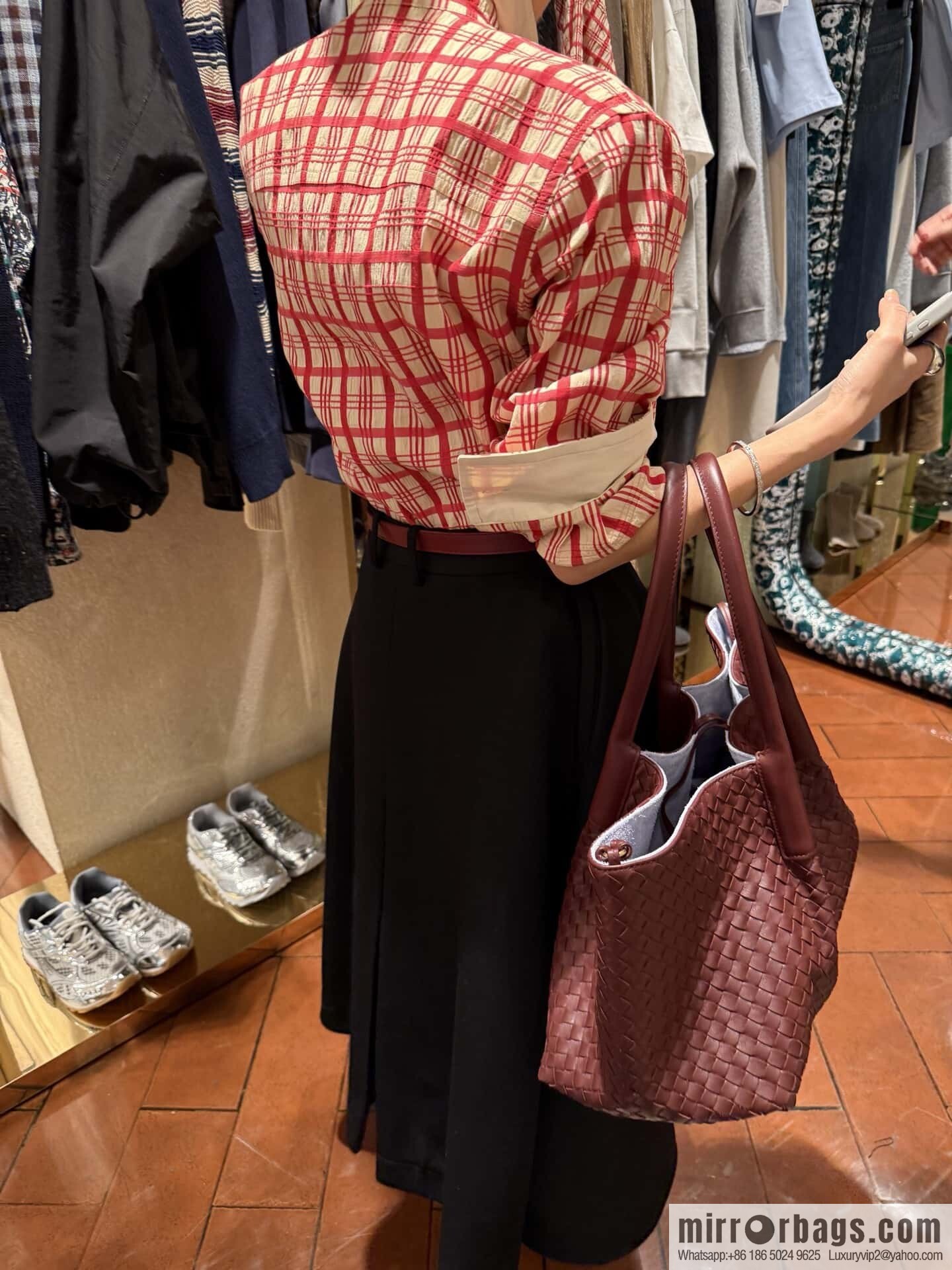 BV Large Pinacoteca tote bag 817166 Barolo burgundy