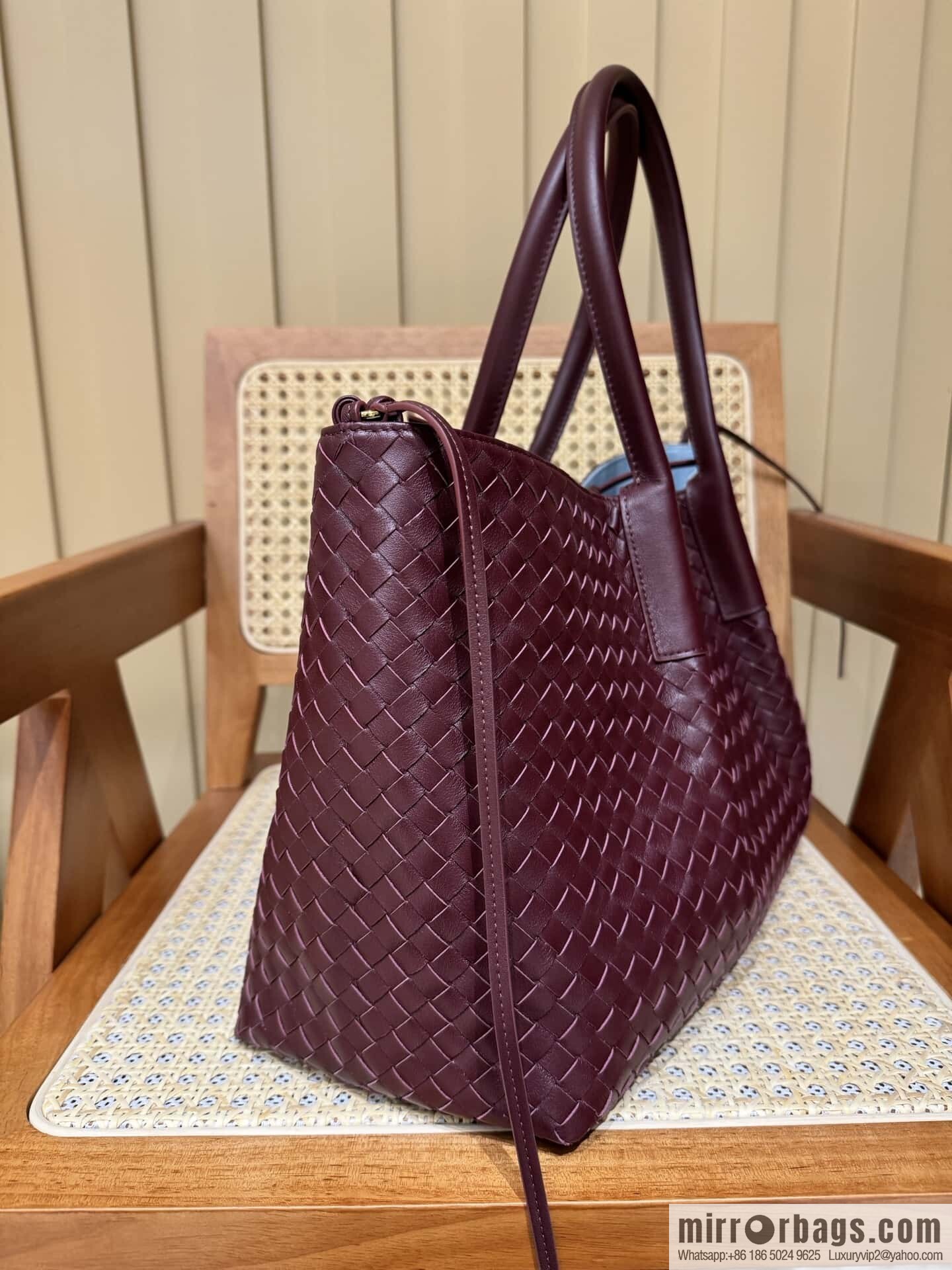 BV Large Pinacoteca tote bag 817166 Barolo burgundy