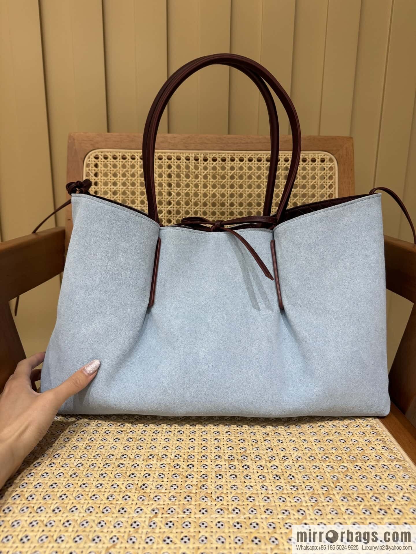 BV Large Pinacoteca tote bag 817166 Barolo burgundy