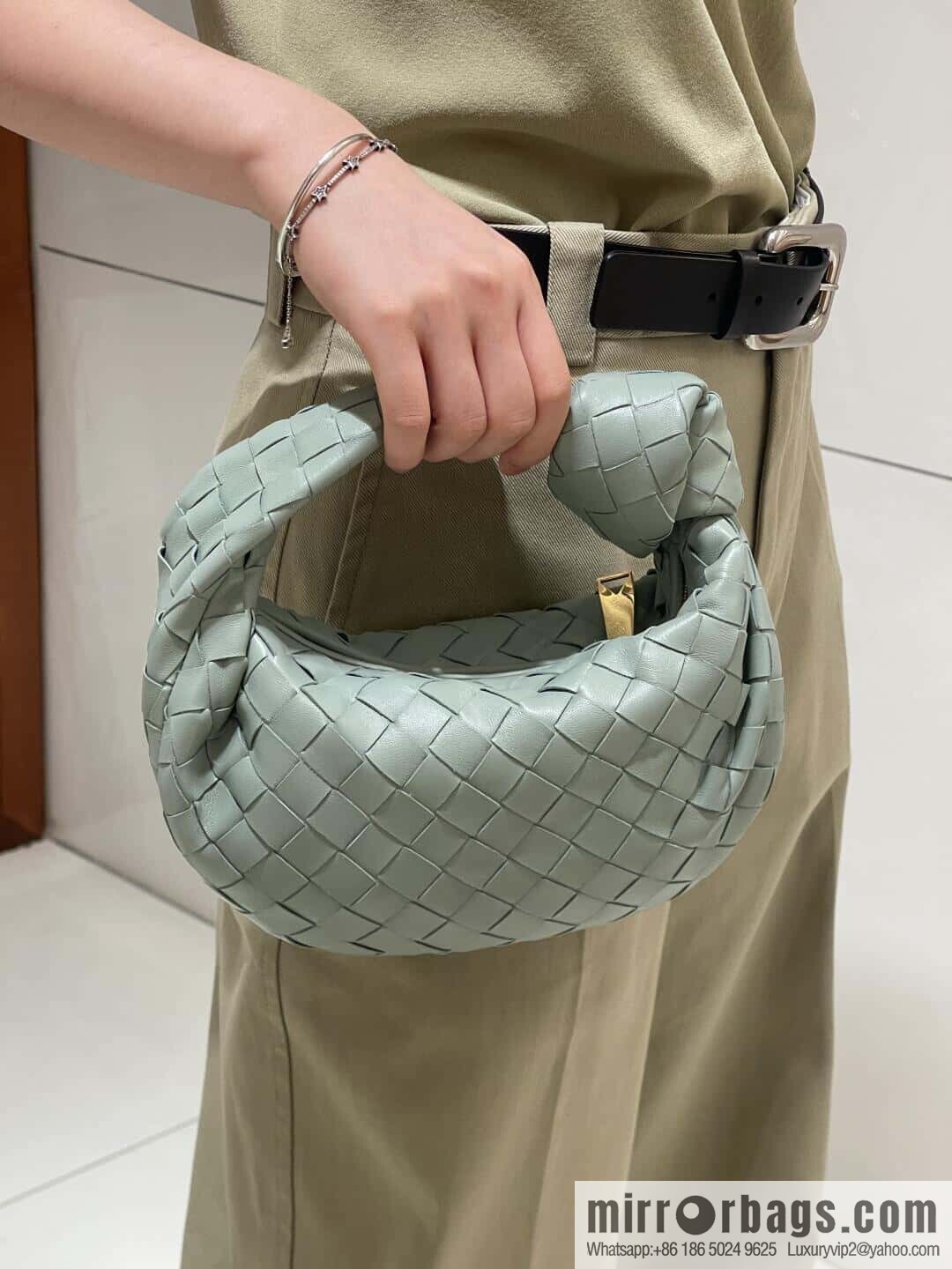 BV MINI JODIE 651876 Sage Green
