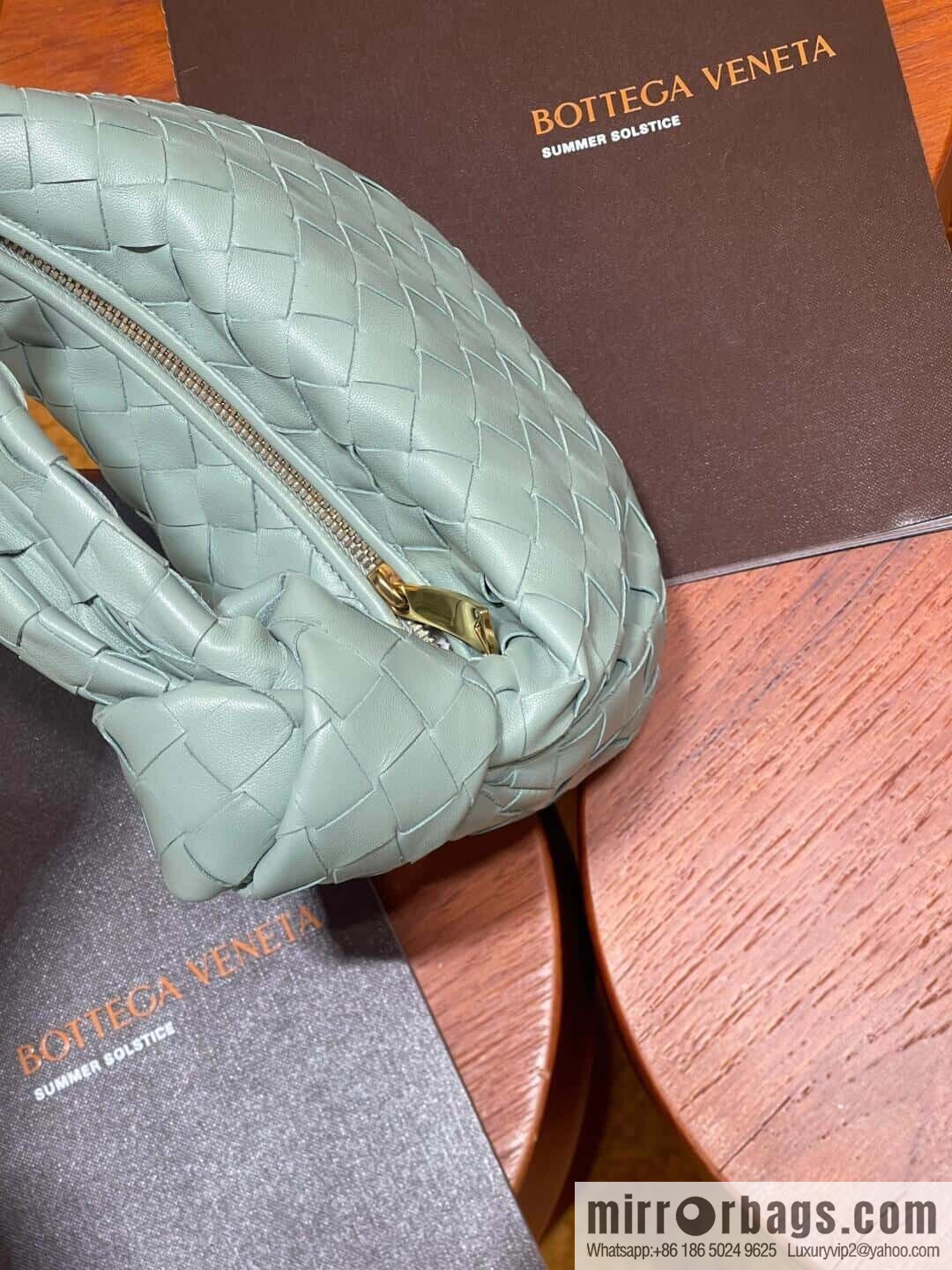 BV MINI JODIE 651876 Sage Green