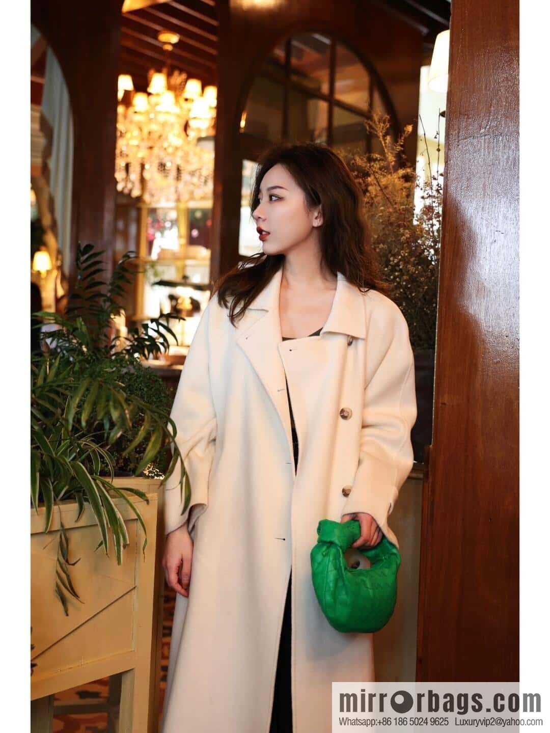 BV MINI JODIE 651876 Parrot Green