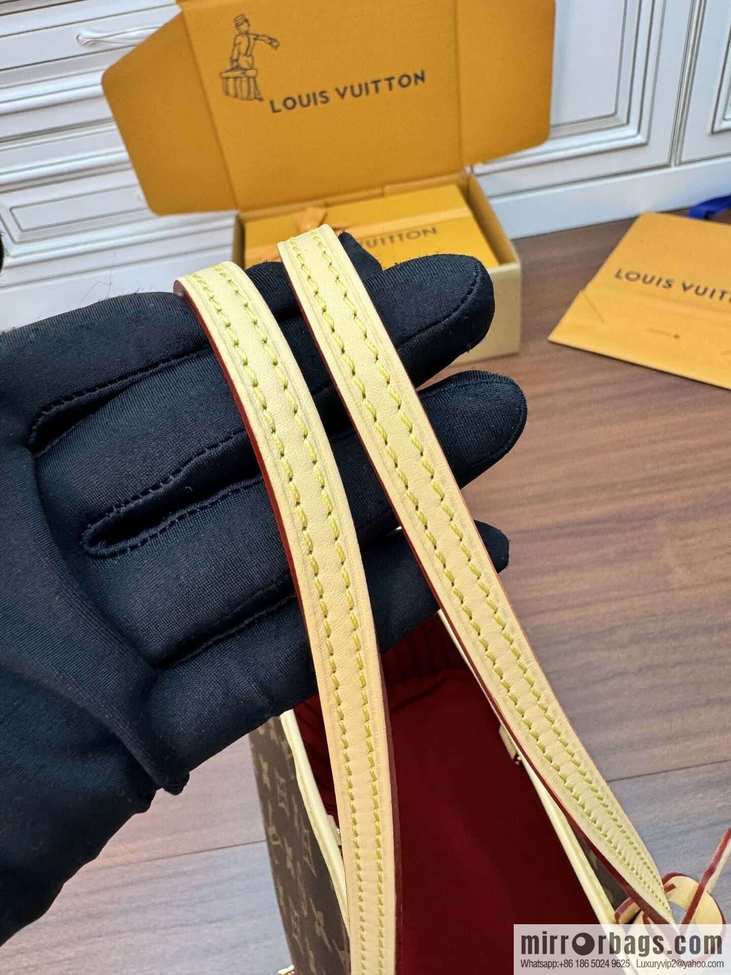 LV M46987 CUSTOMIZABLE Neverfull MM