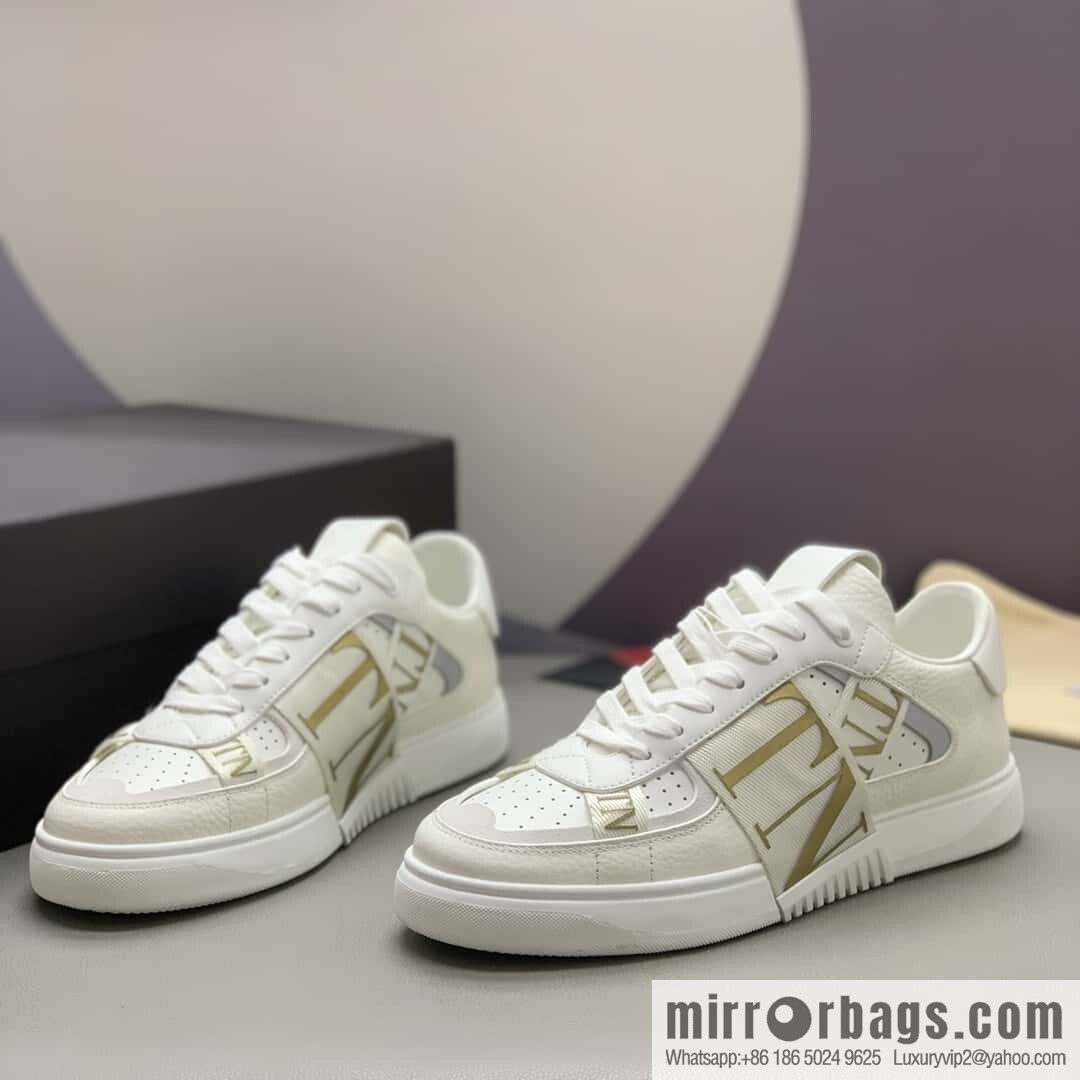 Valentino 🔥 men's and women's sneakers