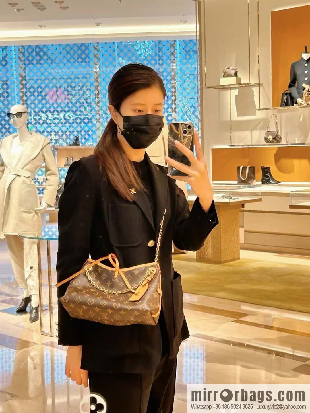 LV M13014 CarryAll BB