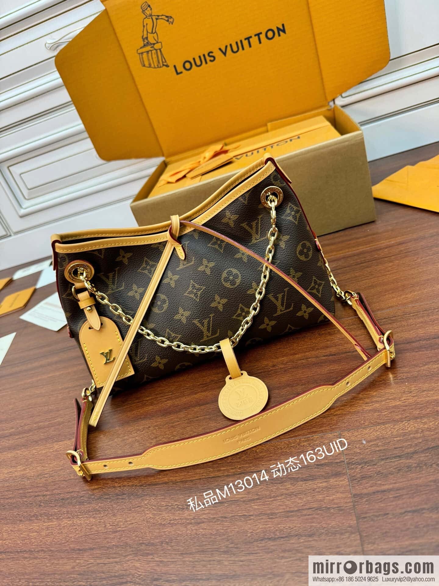 LV M13014 CarryAll BB