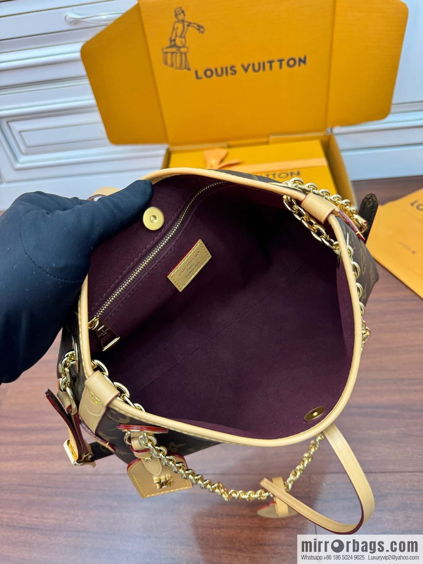 LV M13014 CarryAll BB