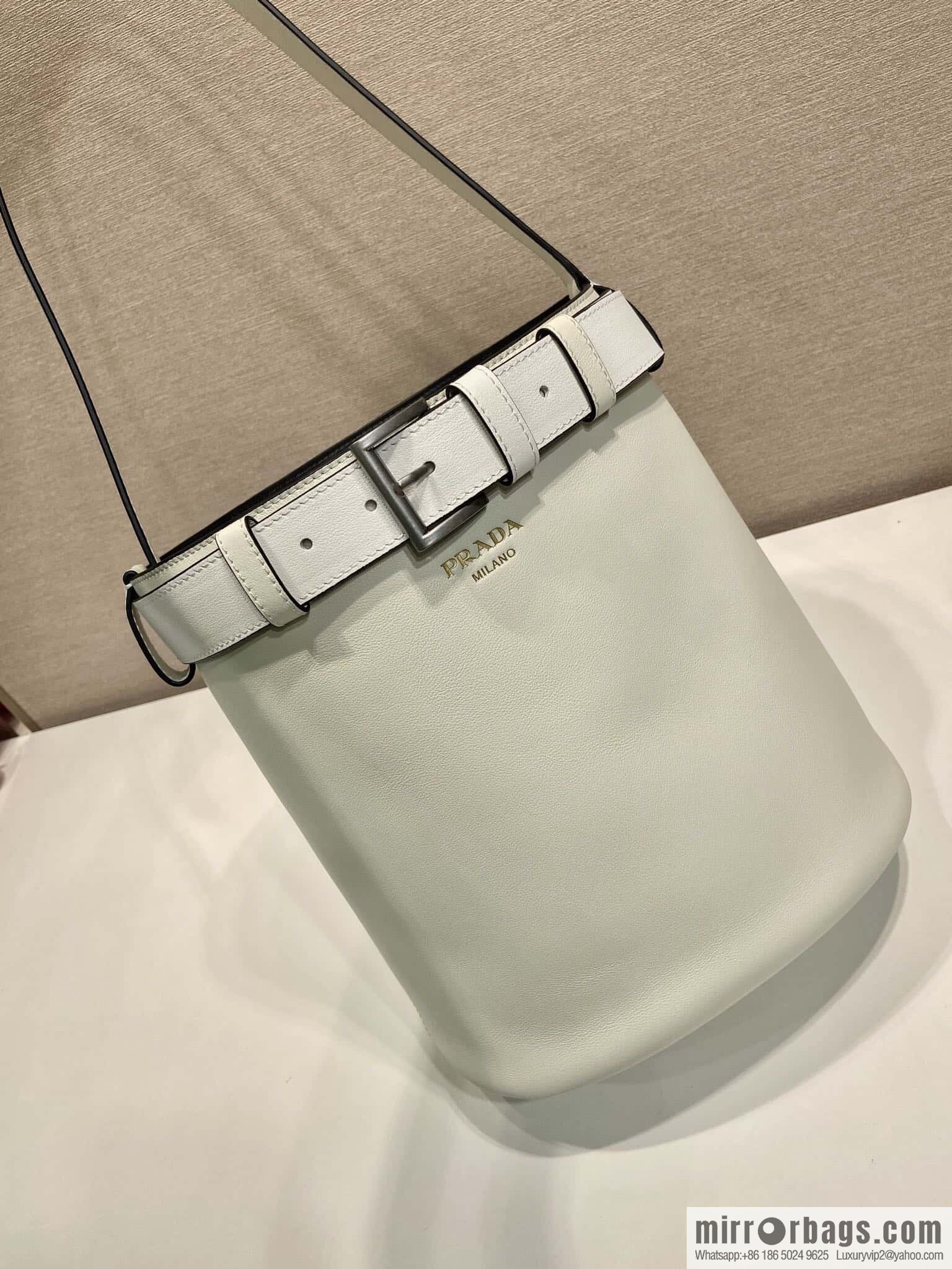 PRADA ๐ new bucket bag ๐ 1BE085 ๐๐ white
