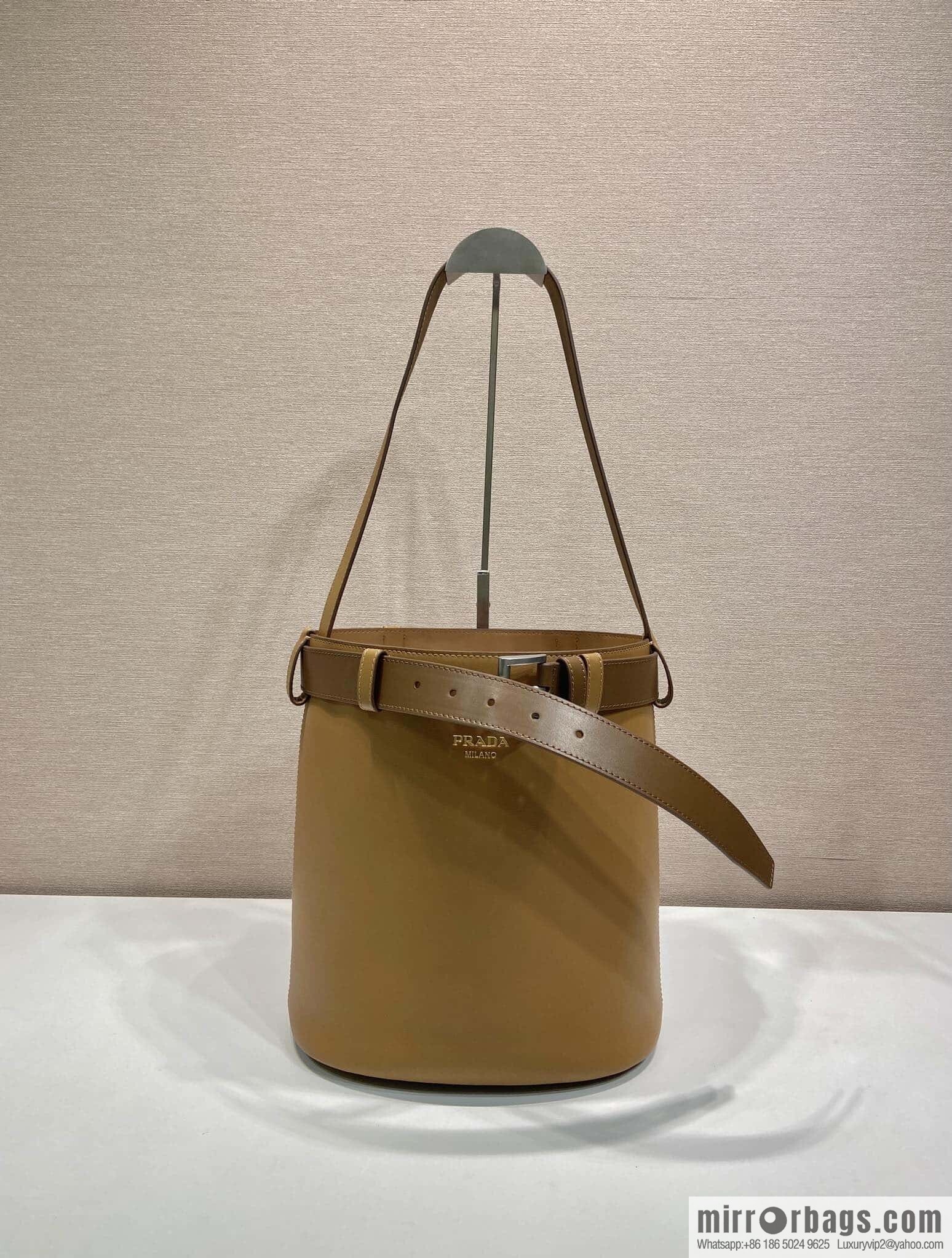 PRADA 🎉 new bucket bag 🎉 1BE085 🎉🎉 brown