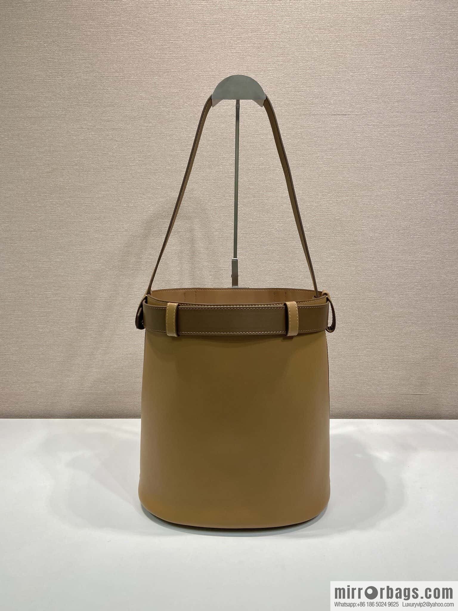 PRADA 🎉 new bucket bag 🎉 1BE085 🎉🎉 brown