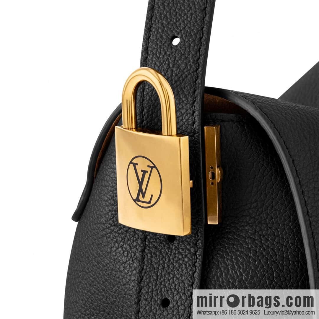 [Boutique‑grade] M13148 black M13151 brown, full leather shoulder bag Low Key Messenger handbag