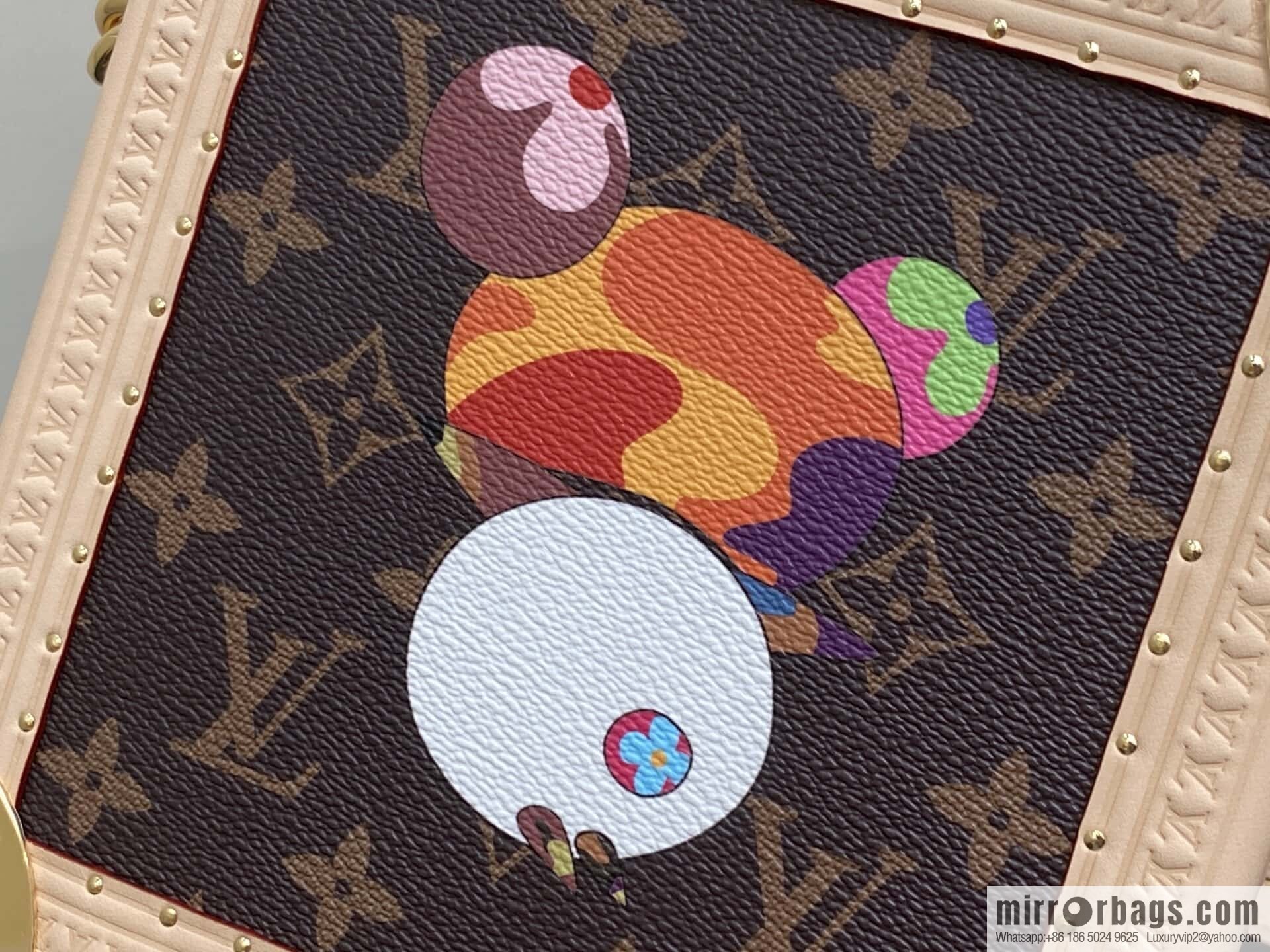 [Boutique‑grade] M13127 presbyopia silk screen printing, square box LV X Murakami LV x TM mini square suitcase