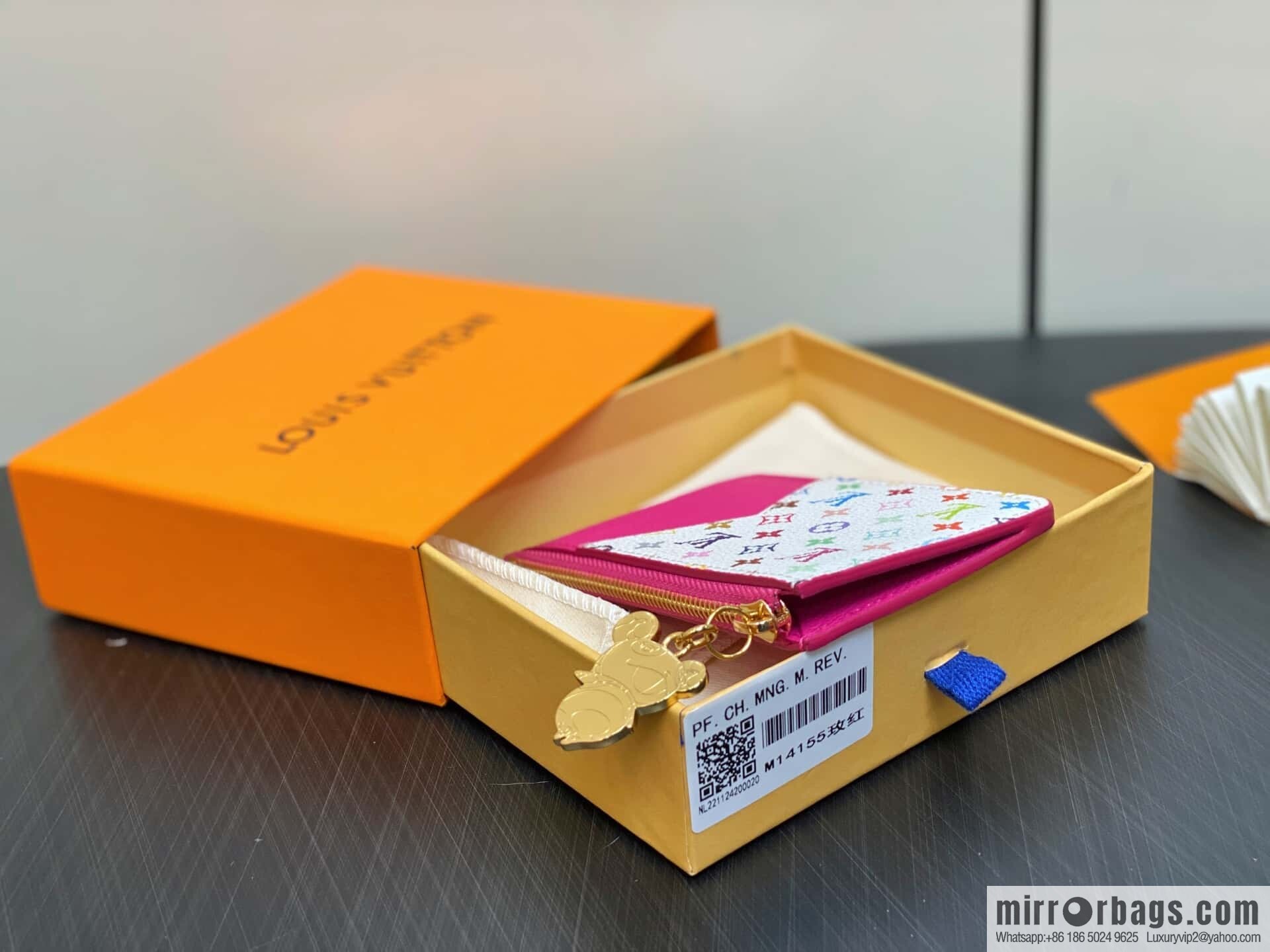 [Boutique‑grade] M14155 plum red white color, card bag, card clip wallet, the new LV x TM ROMY card clip of the season