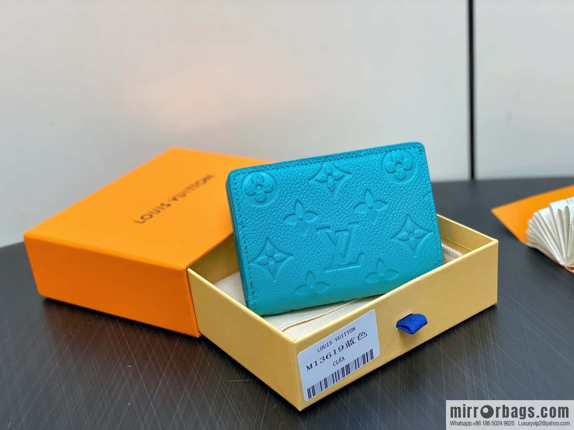 [Boutique‑grade] M13619 blue white color, two-fold zipper wallet LV x TM Portfolio Claire wallet