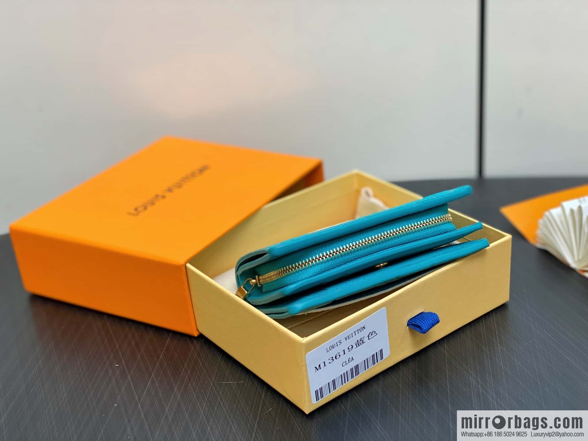 [Boutique‑grade] M13619 blue white color, two-fold zipper wallet LV x TM Portfolio Claire wallet