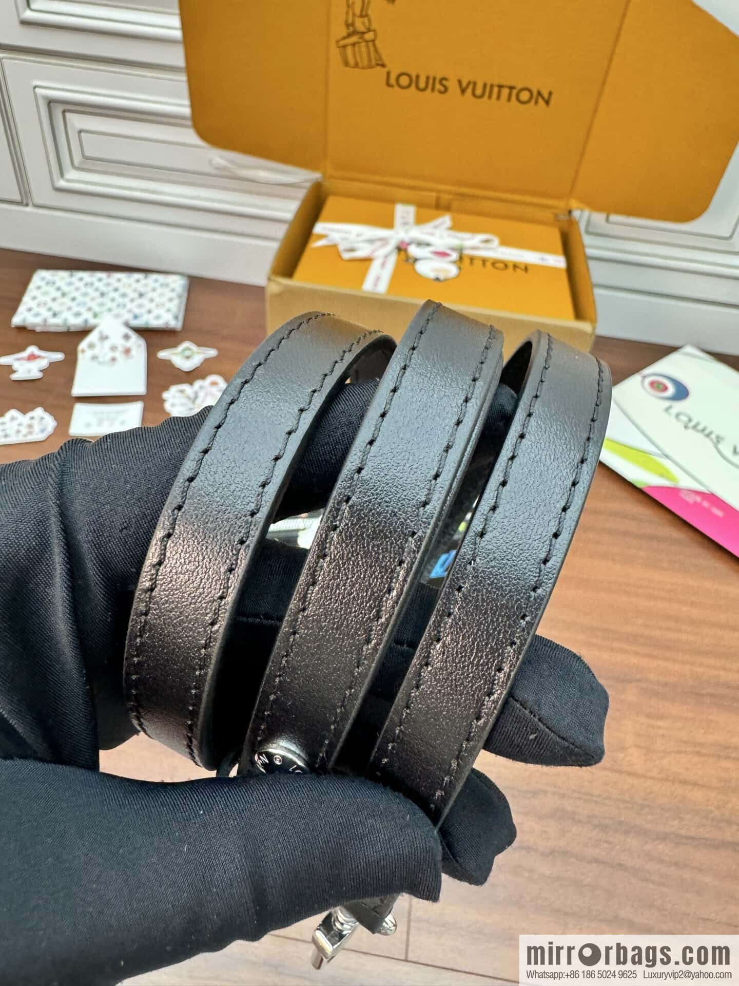 LV M13260 LV x TM OnTheGo East West Chain