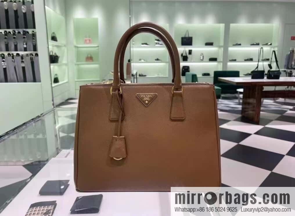 PRADA 💋 classic explosion 1BA274 💋 caramel color