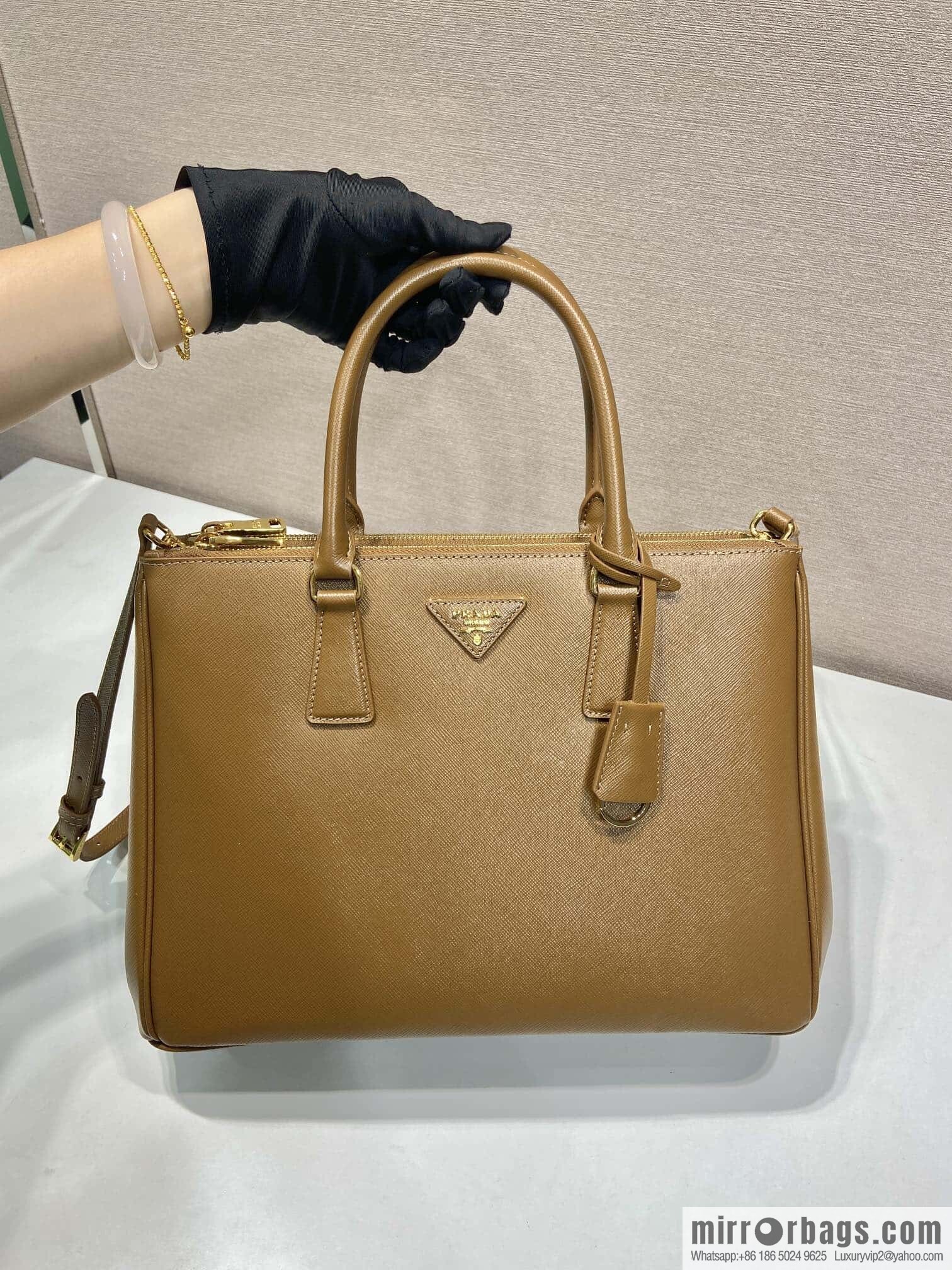 PRADA 💋 classic explosion 1BA274 💋 caramel color