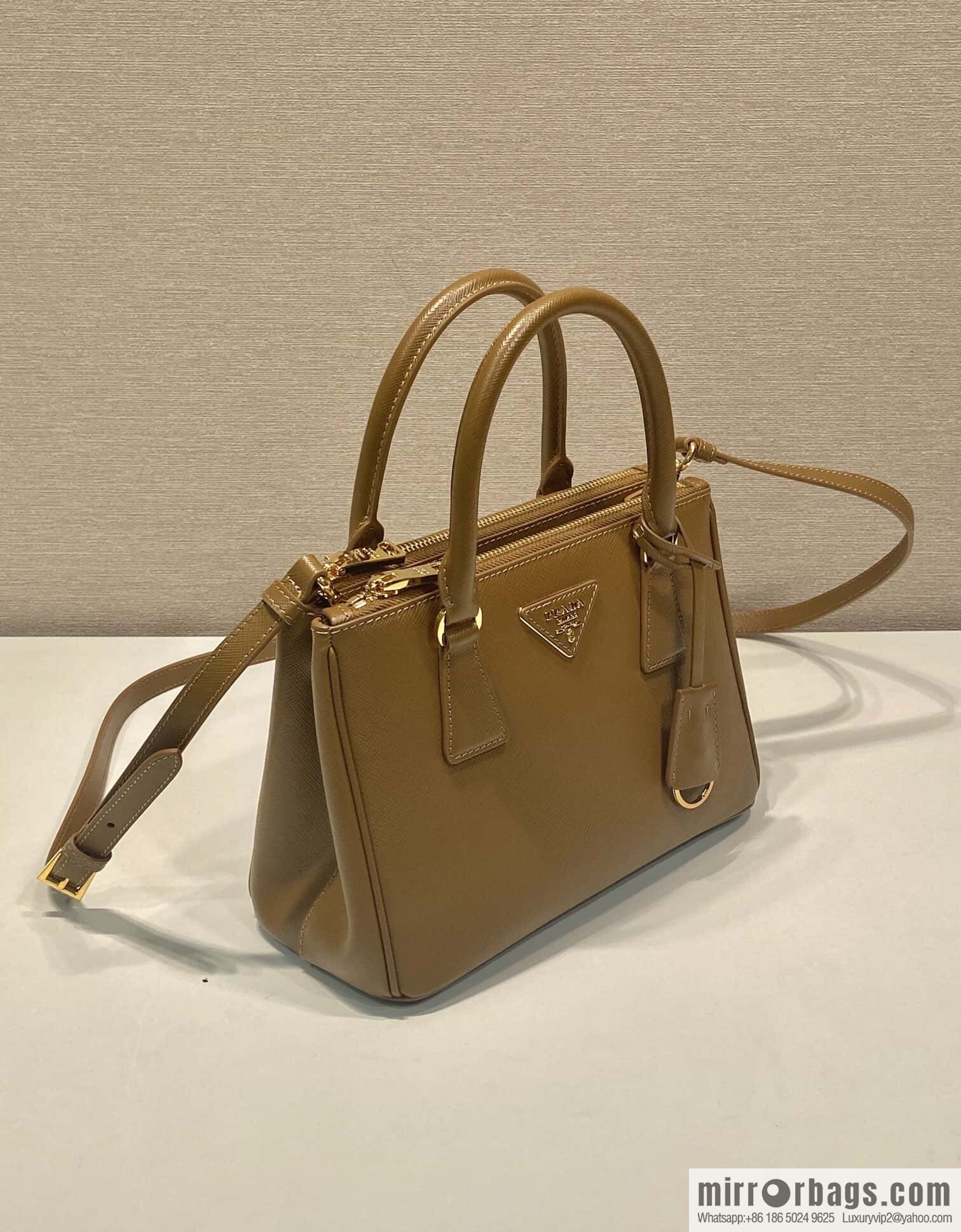PRADA 💋 classic explosion 1BA896 💋 caramel color