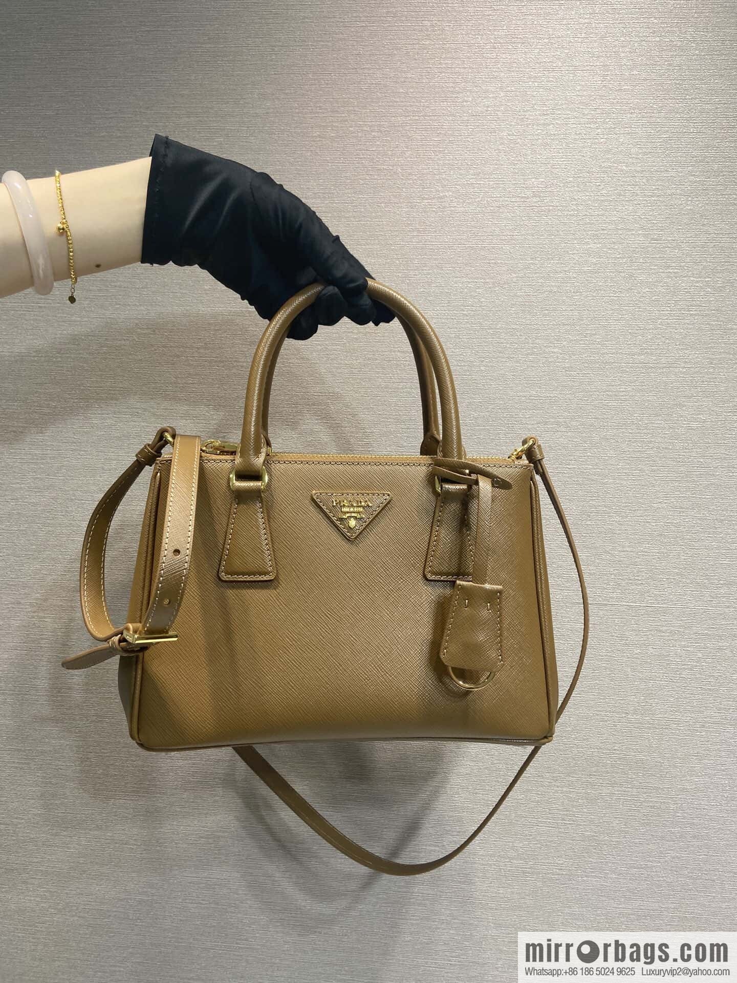 PRADA 💋 classic explosion 1BA896 💋 caramel color