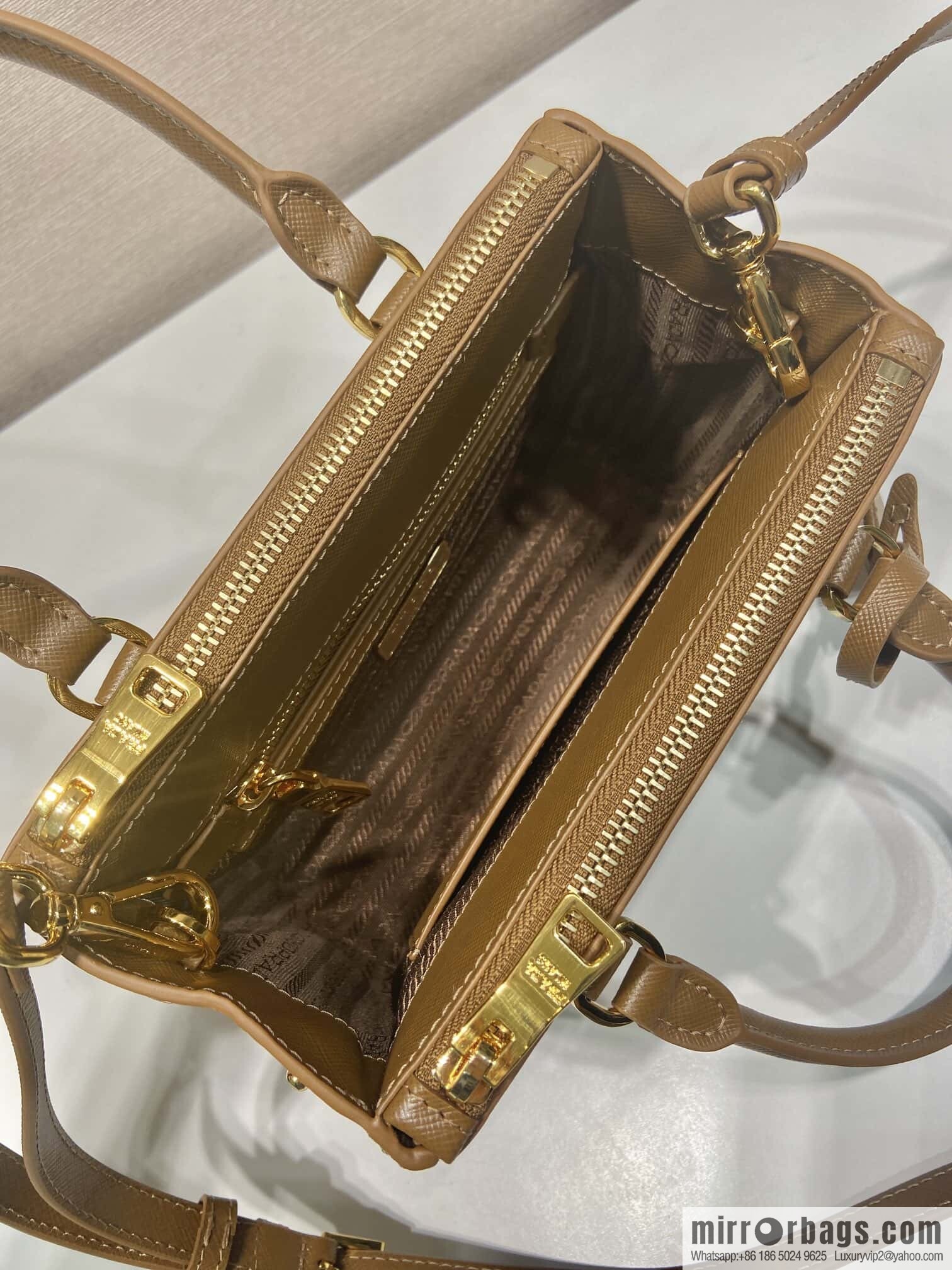 PRADA 🎉 Mini Killer 🎉 1BA906 Caramel