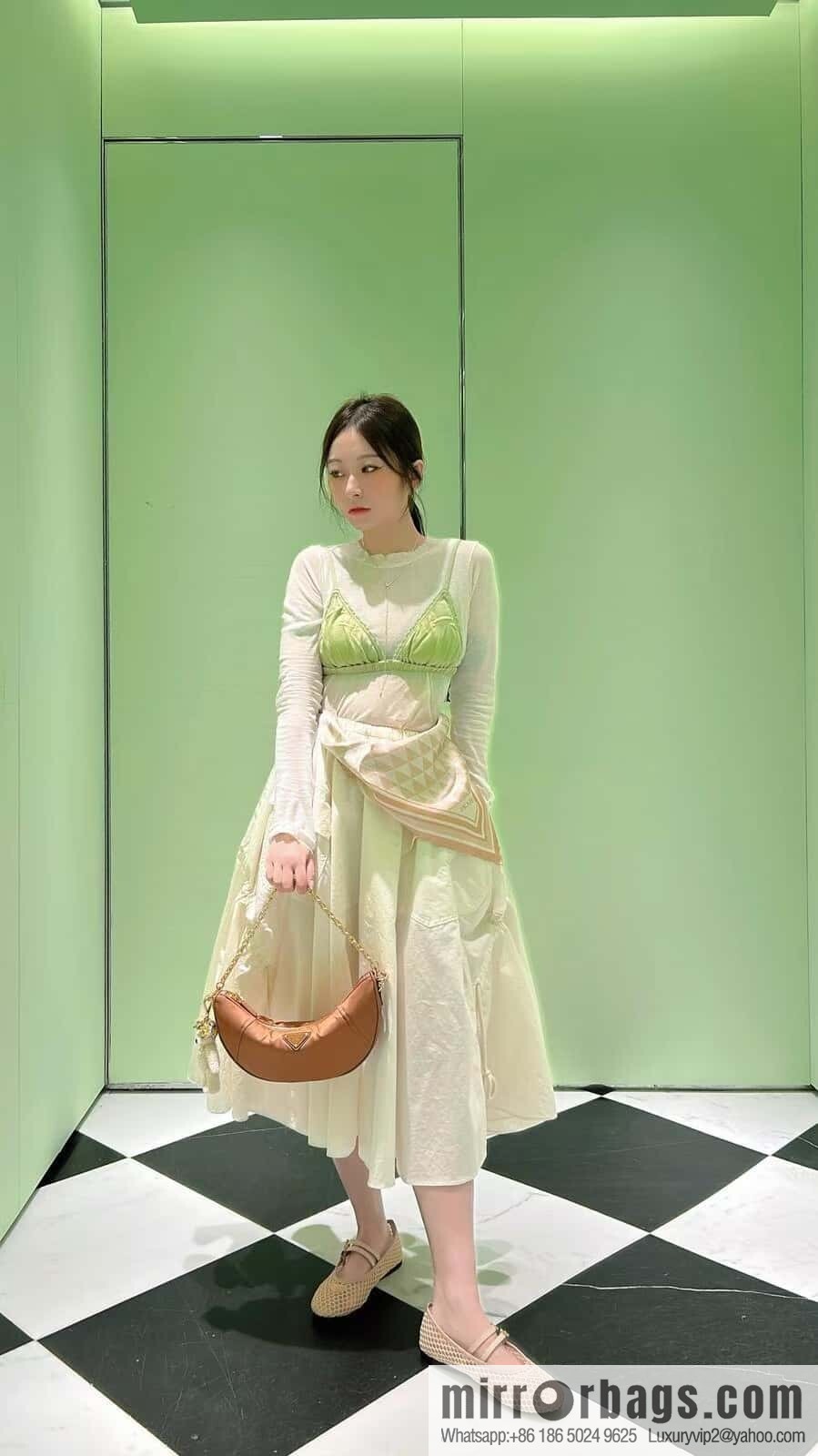 PRADA ๐ new crescent bag ๐ 1BH222 multifunctional ๐๐ caramel color