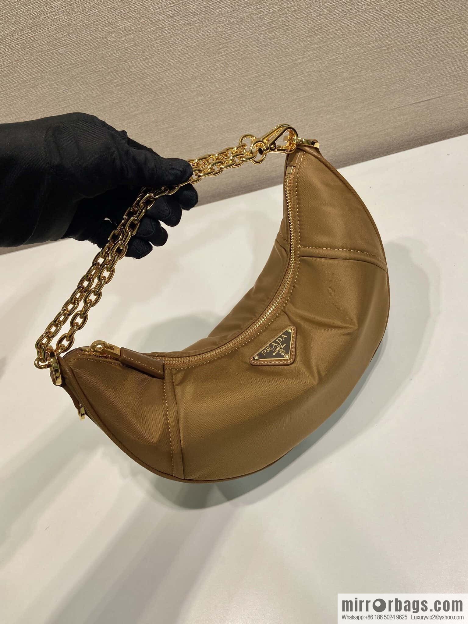 PRADA ๐ new crescent bag ๐ 1BH222 multifunctional ๐๐ caramel color